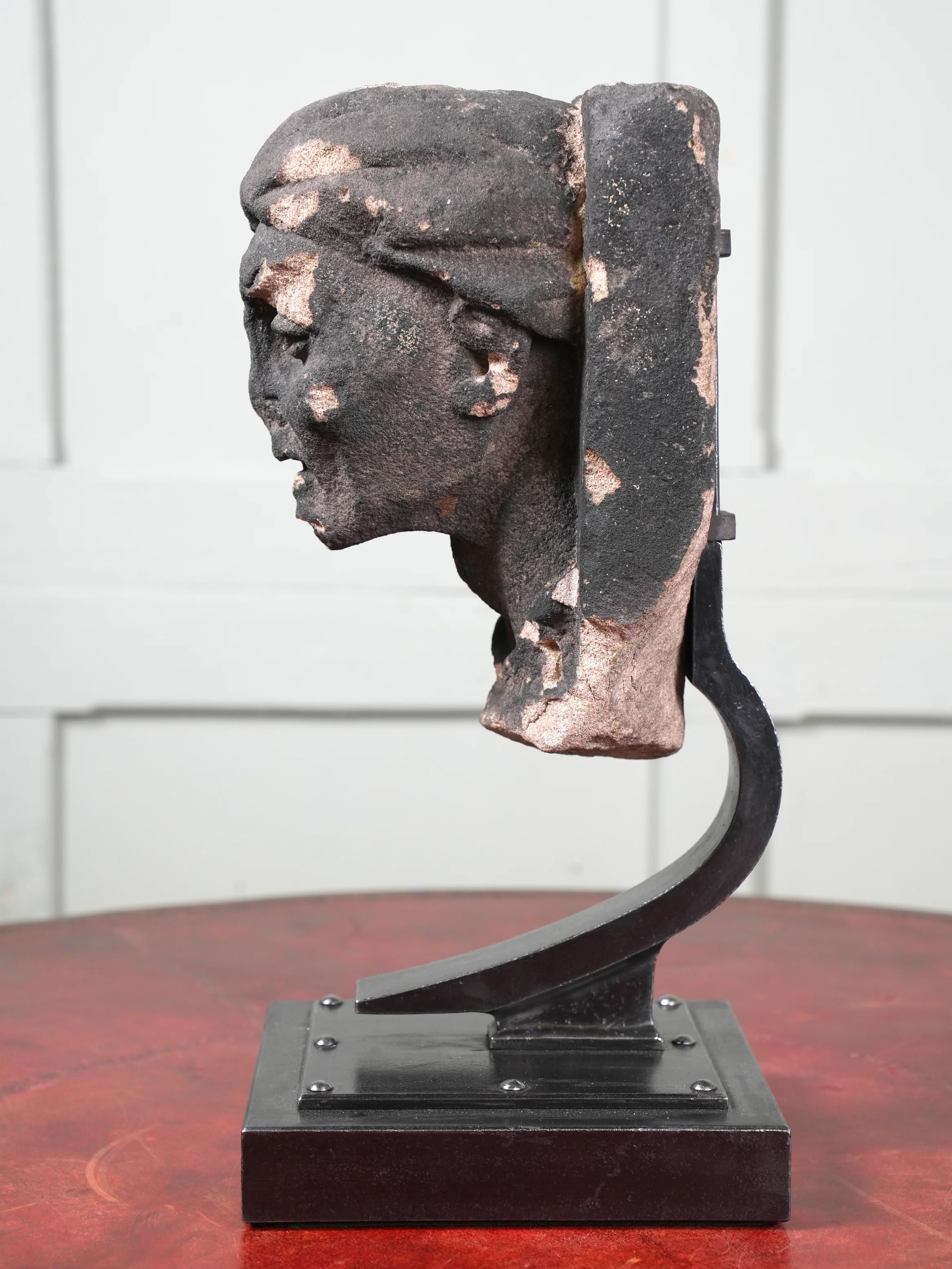 A 19th Century Carved Sand Stone Male Bust - Image 5