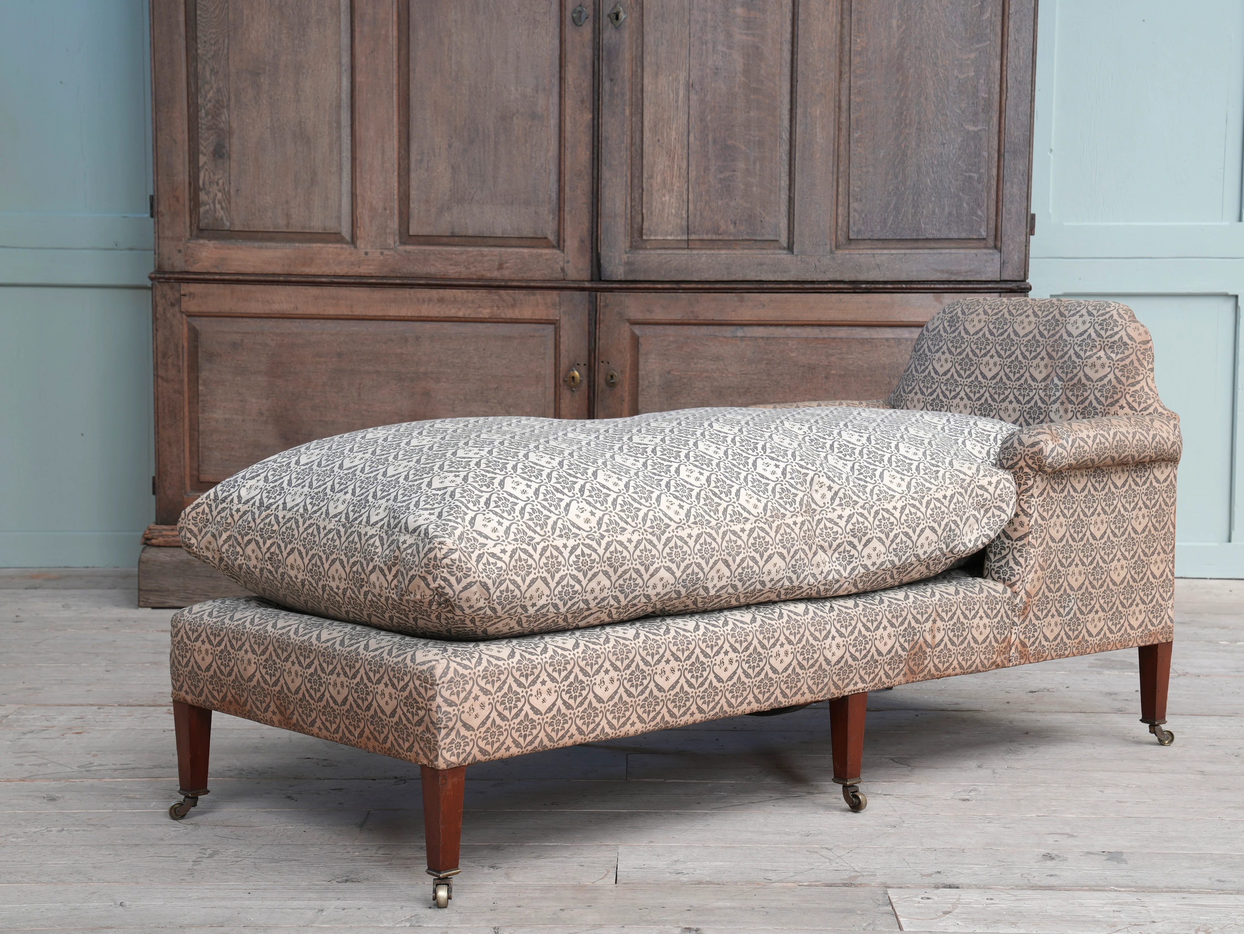 A Howard & Sons Day Bed - Image 26