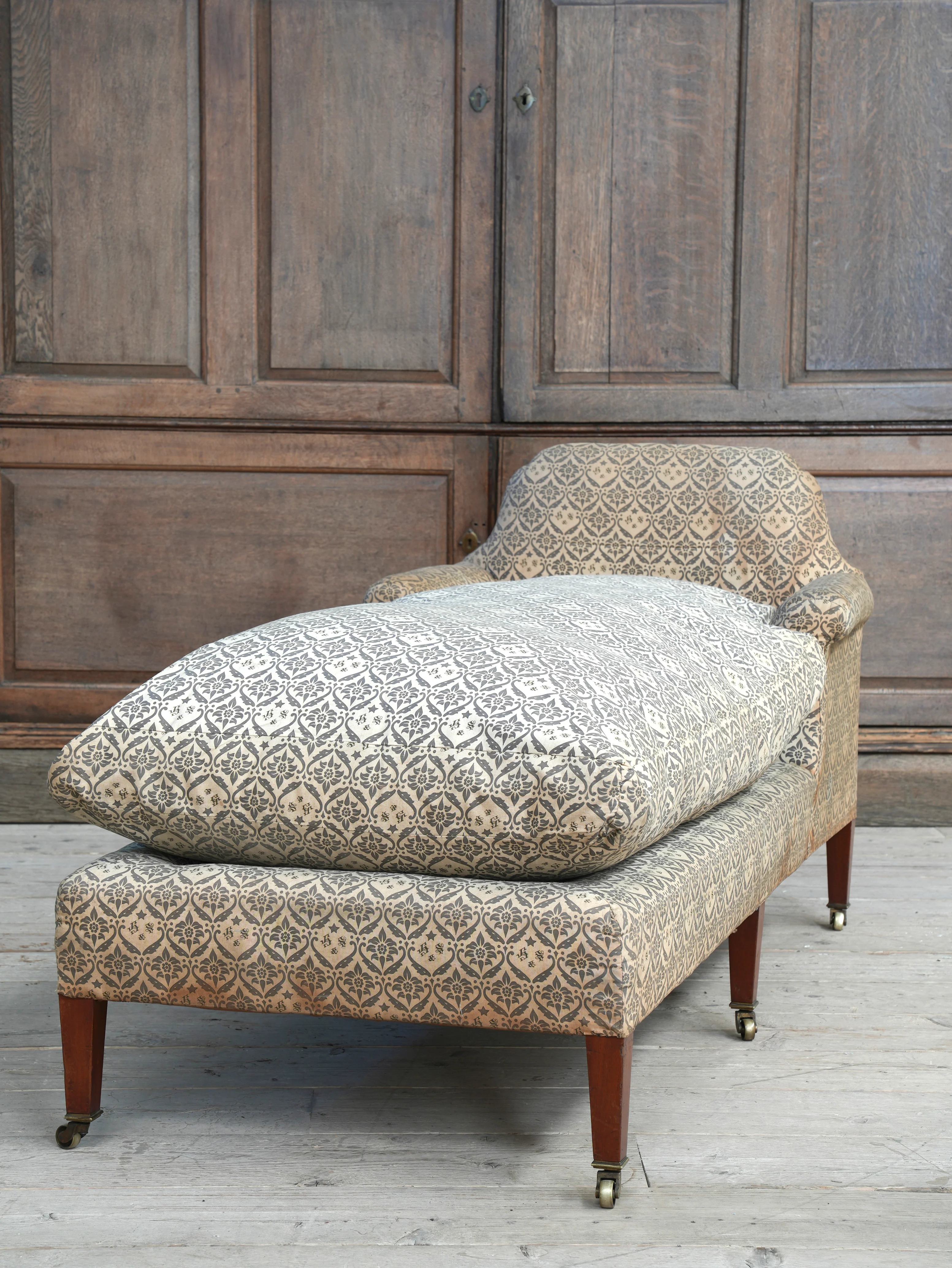 A Howard & Sons Day Bed - Image 27