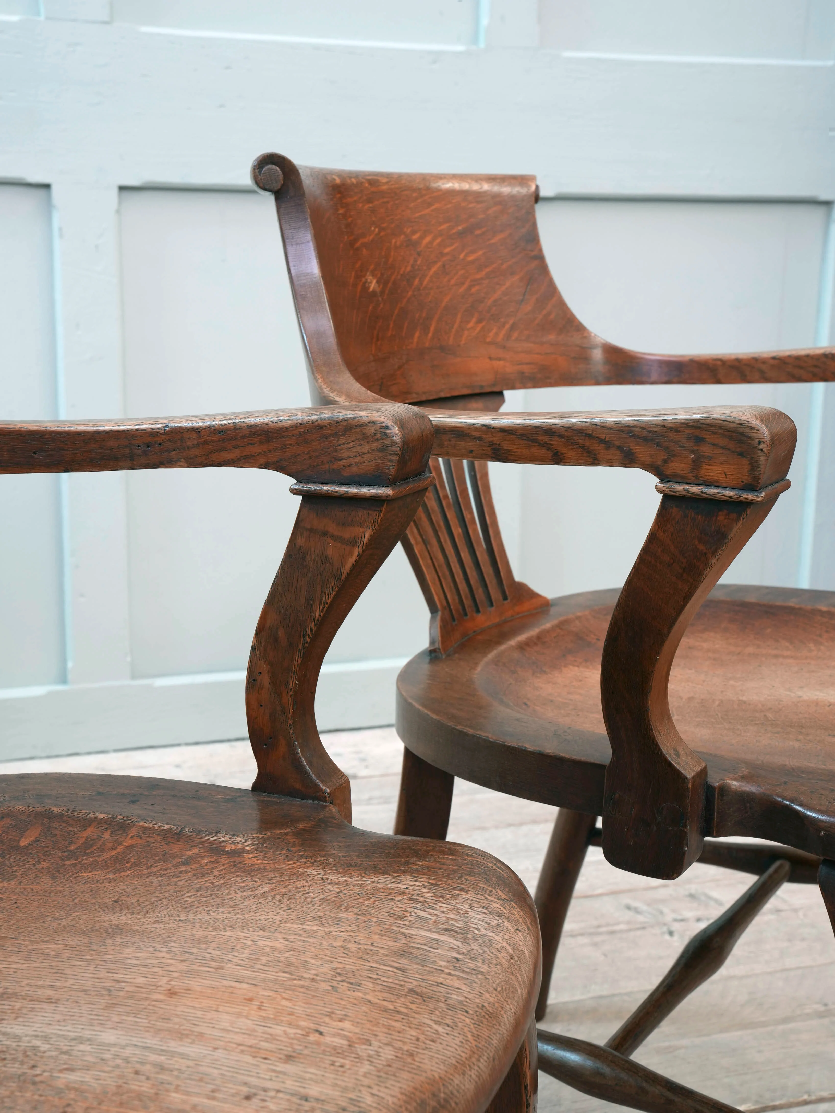 A Pair of 1920s Oak Desk Chairs - Image 12