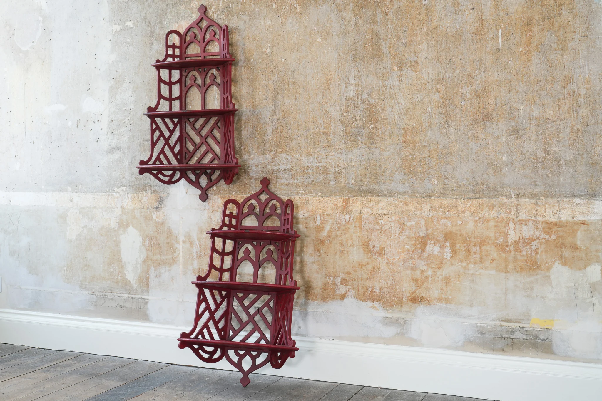 A Pair of Chinese Chippendale Hanging Shelves - Image 2