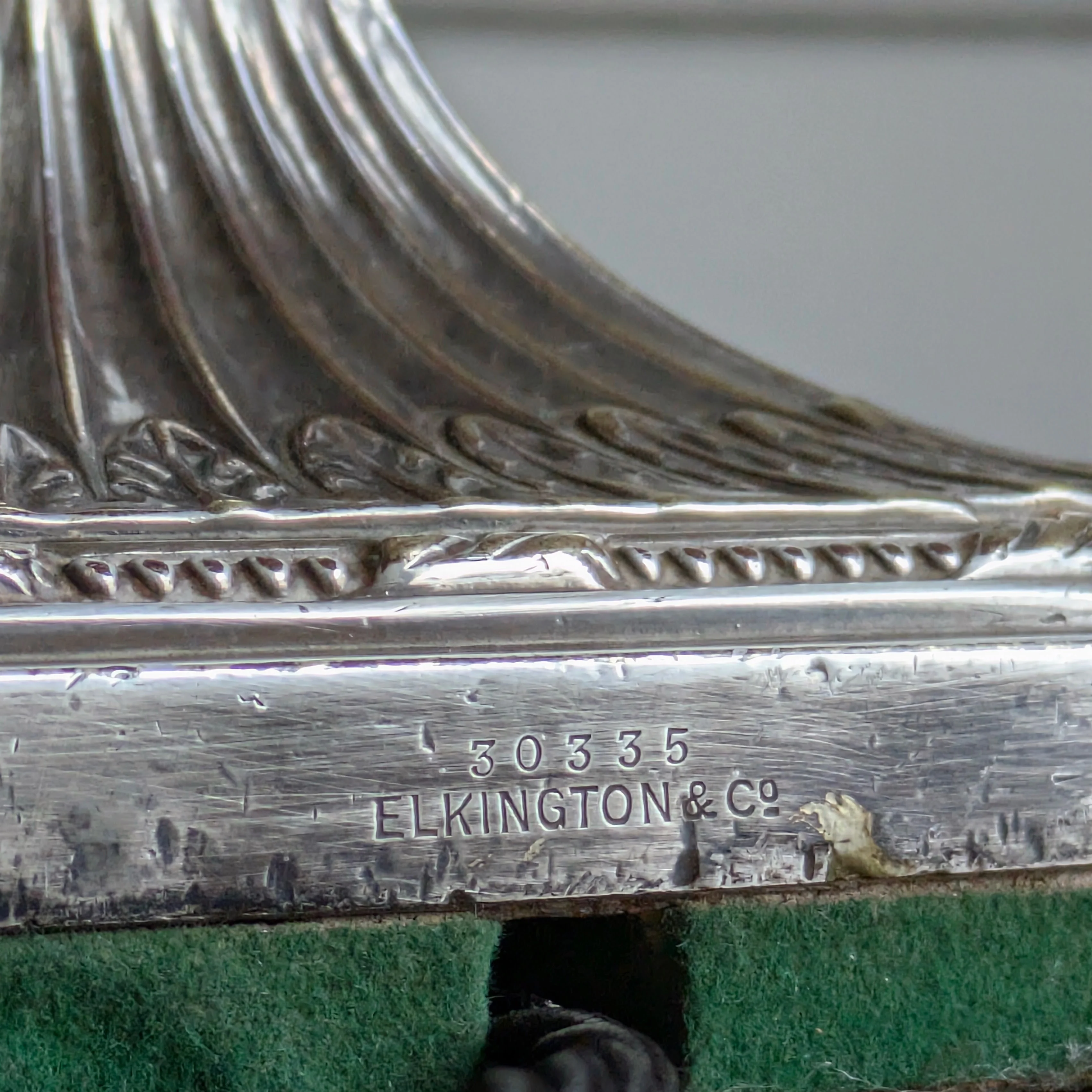 A Pair of Elkington Silver Plate Table Lamps - Image 5