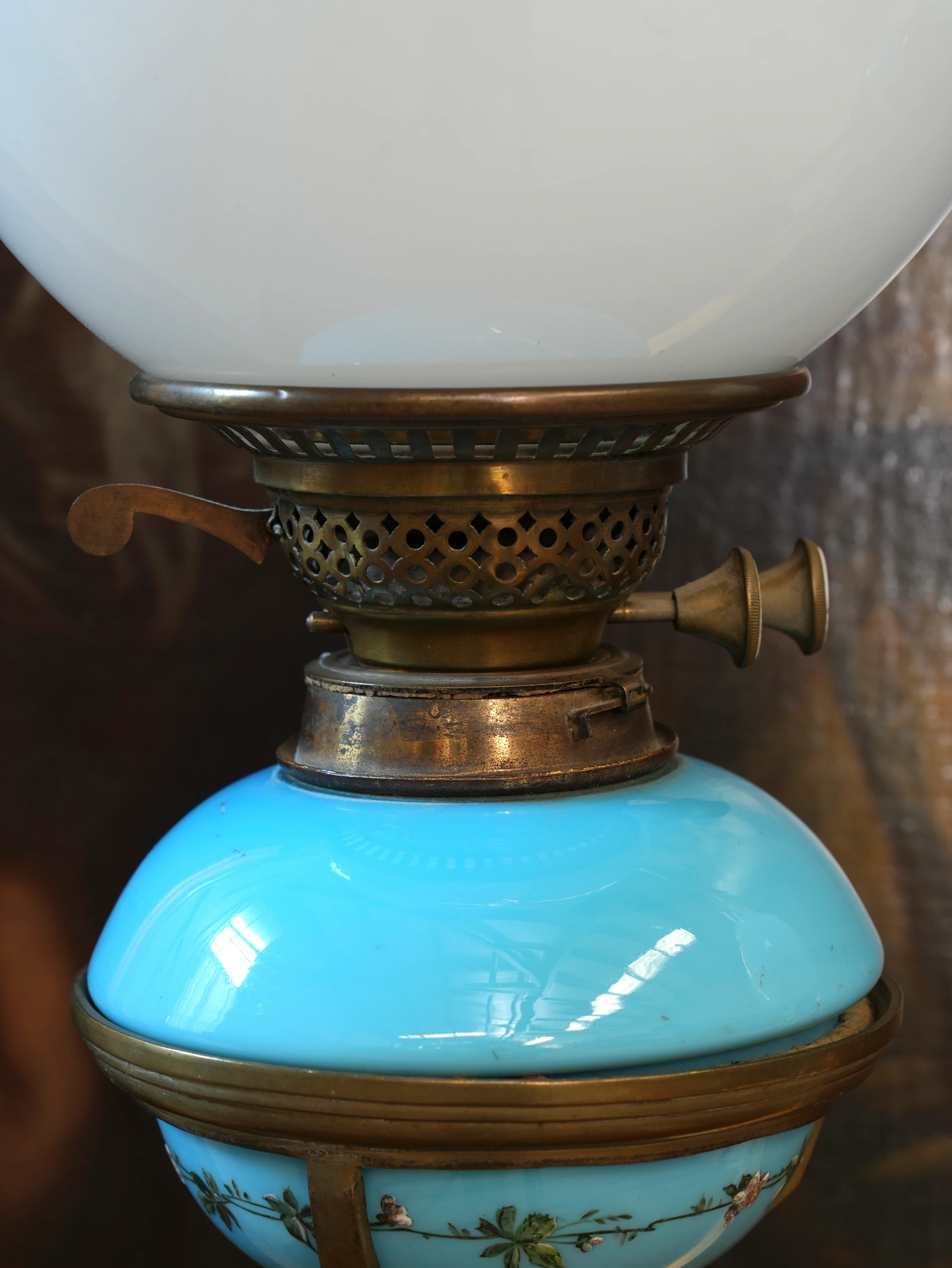 A Pair of Gas Lamps - Image 17