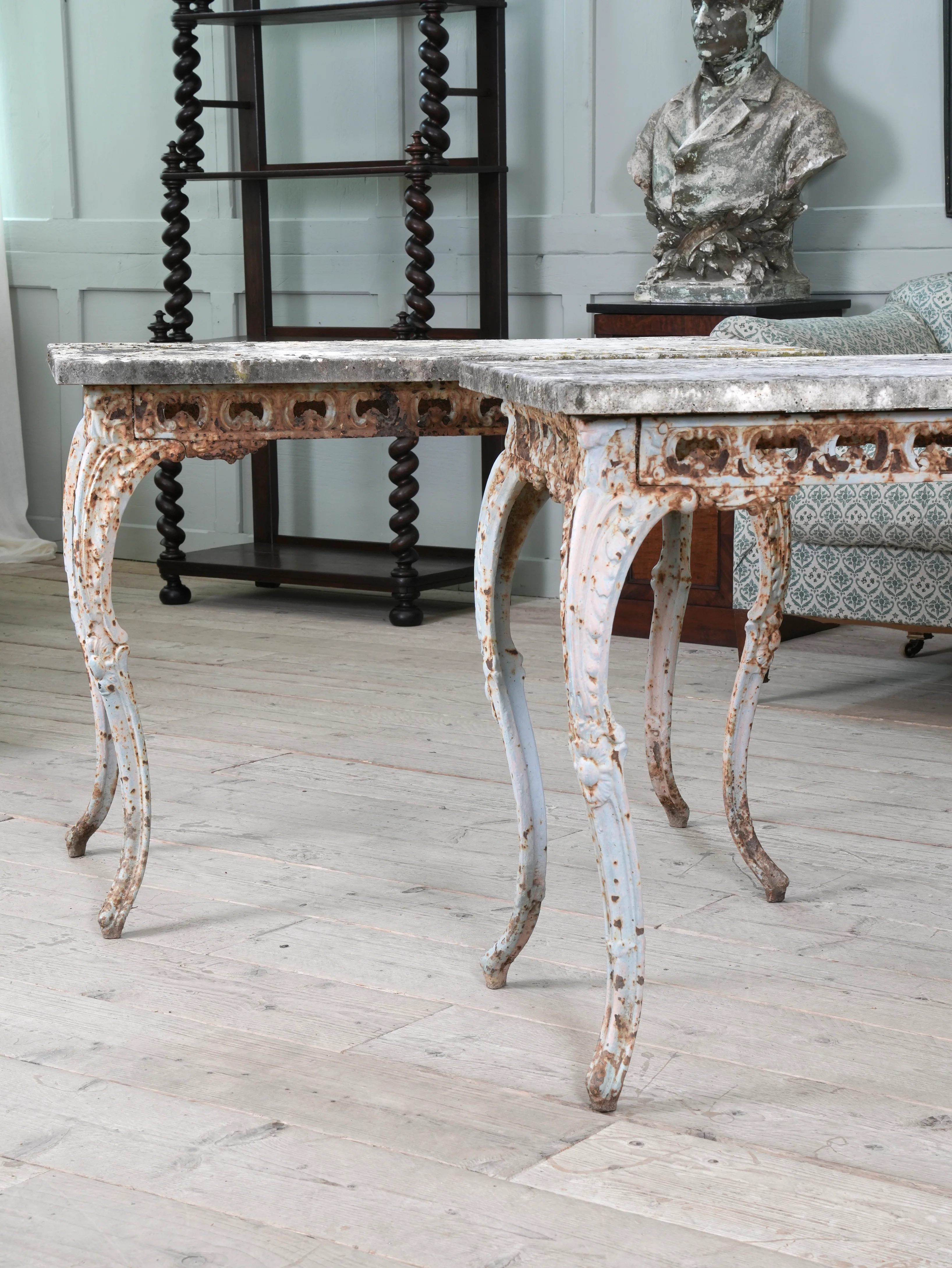 A Pair of Travertine Marble & Cast Iron Orangery Tables - Image 8