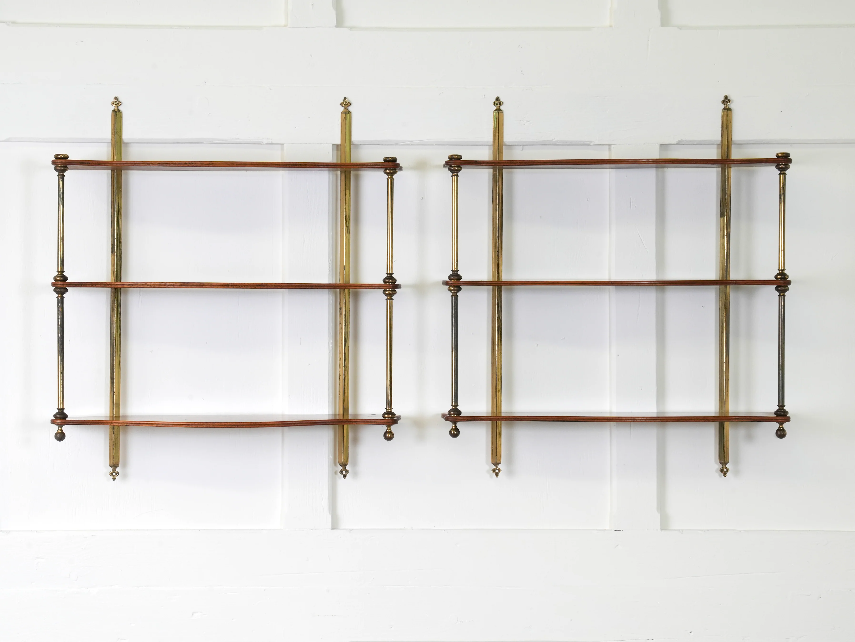 A Pair of Mahogany & Brass Hanging Shelves - Image 4