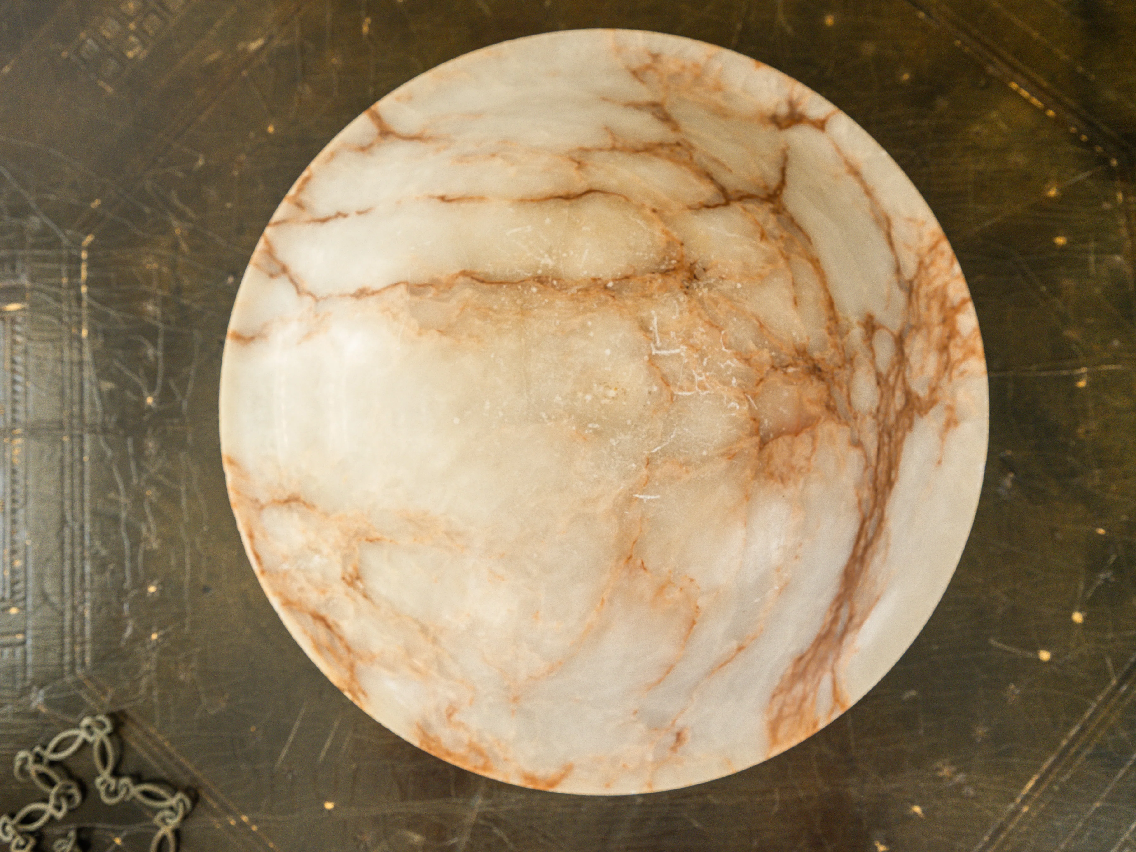 An Early 20th Century Alabaster Dish Light - Image 15