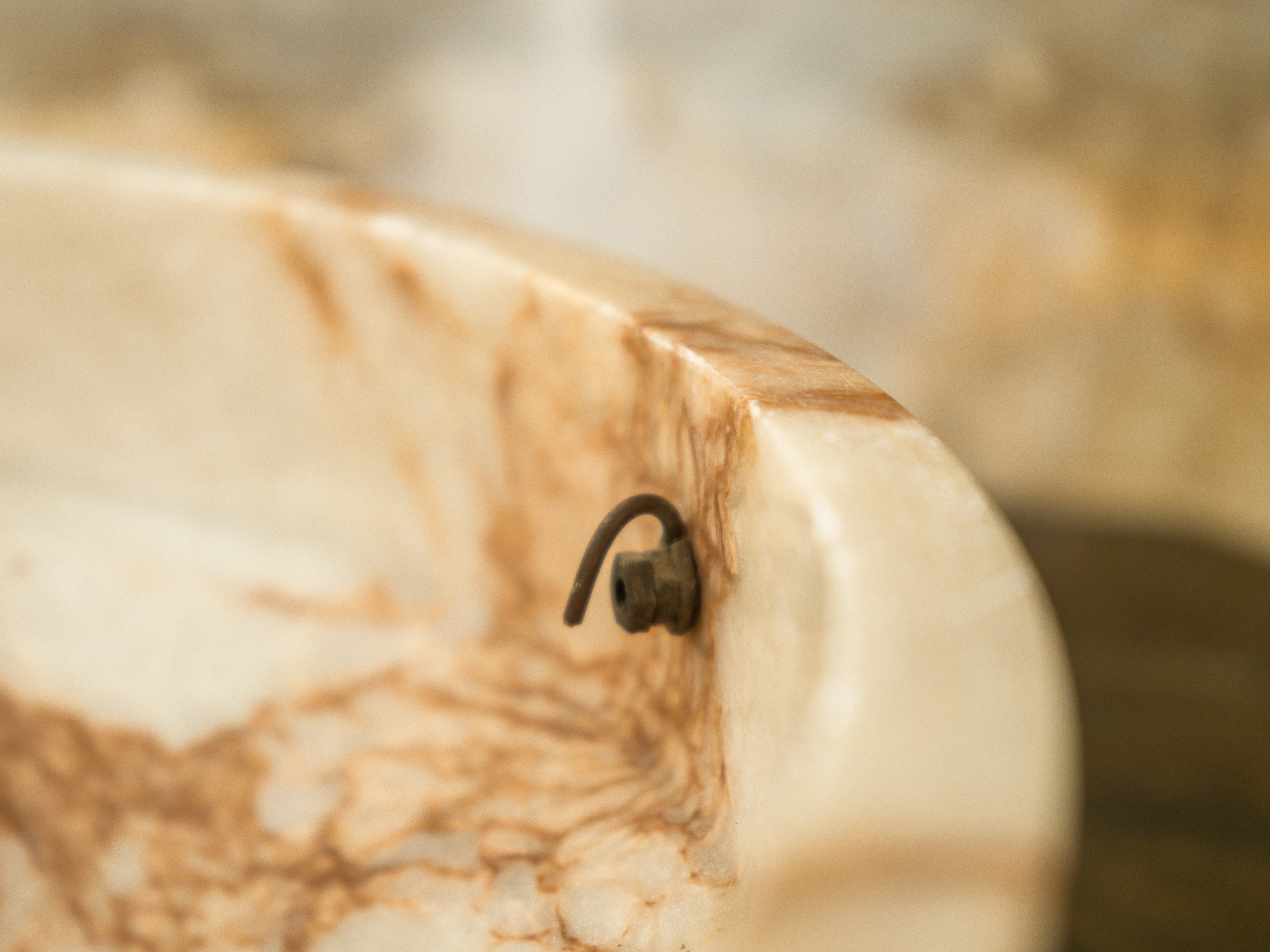 An Early 20th Century Alabaster Dish Light - Image 19