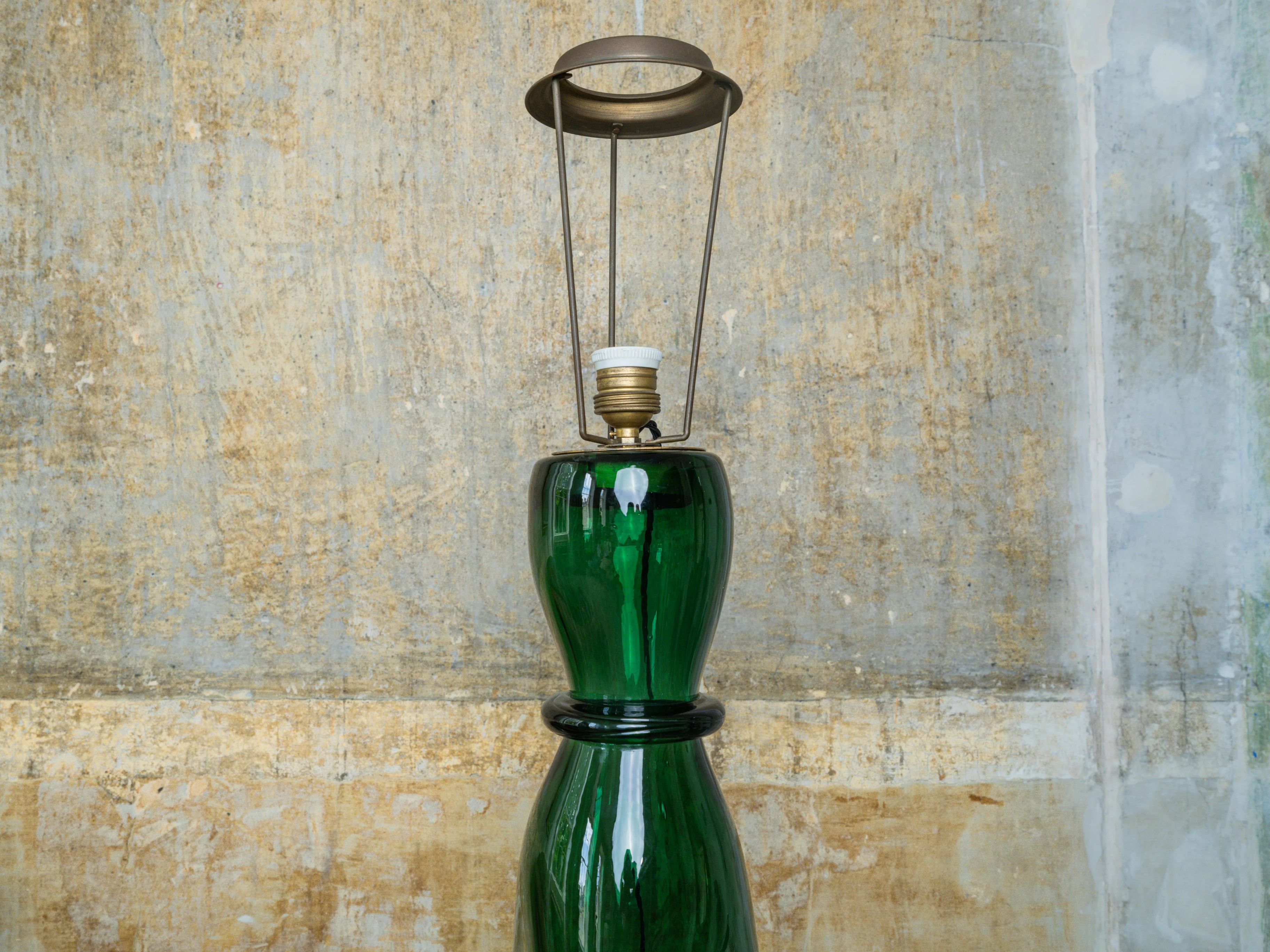 An Art Glass Table Lamp - Image 3
