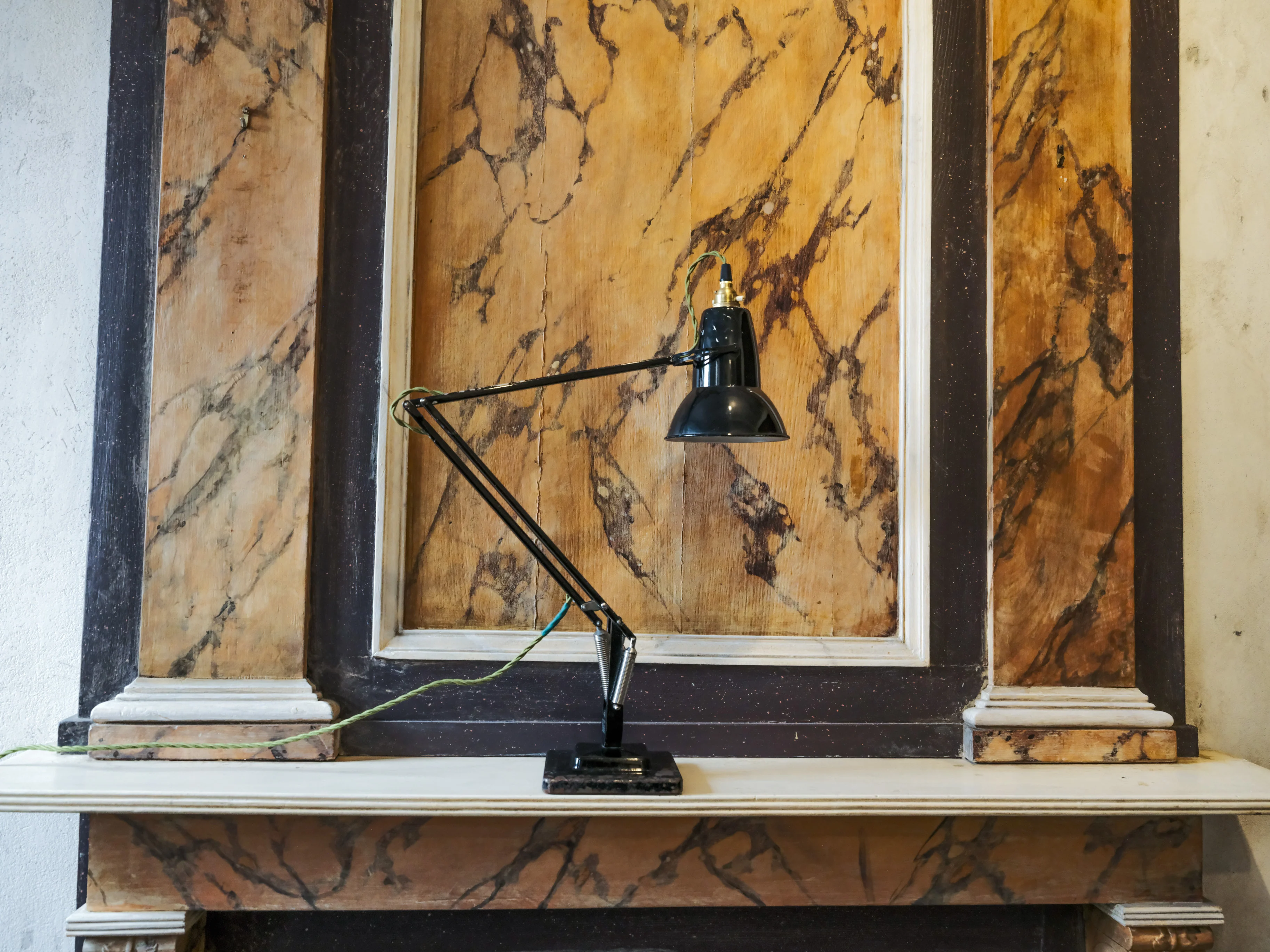 Black 1227 Anglepoise - Image 13