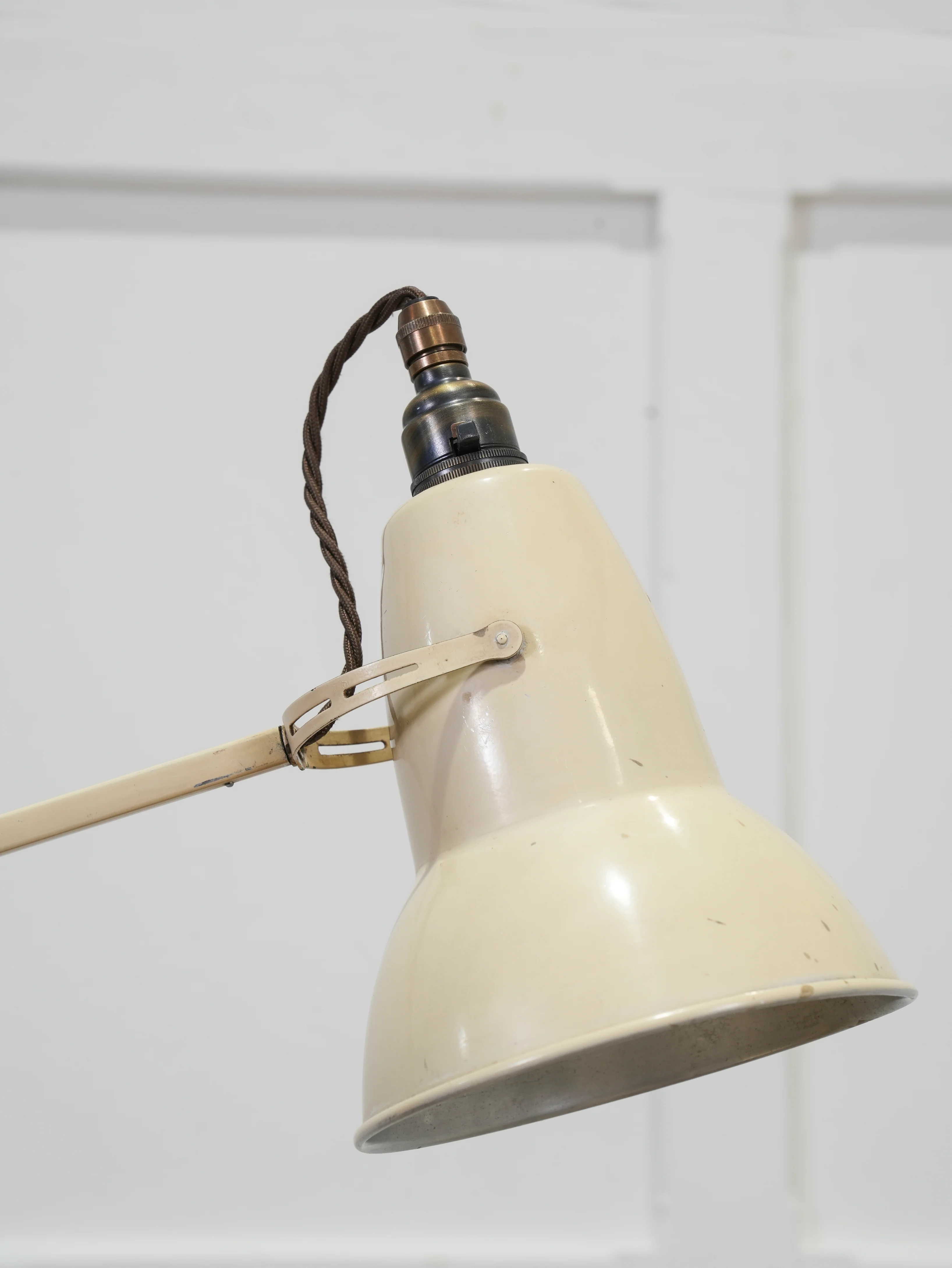 Cream Anglepoise - Image 6