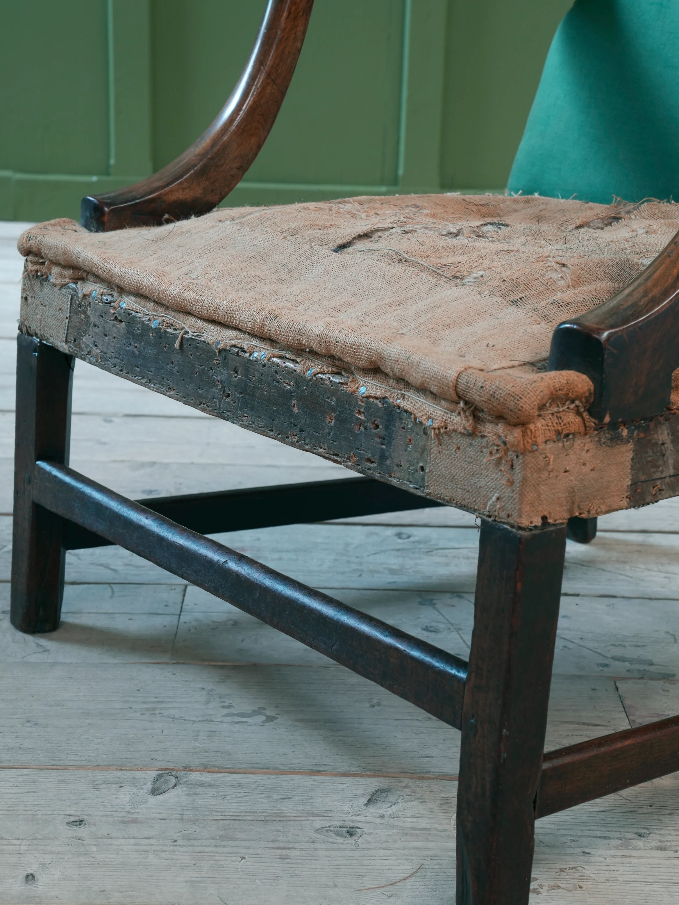 A George III Mahogany Gainsborough Armchair - Image 6