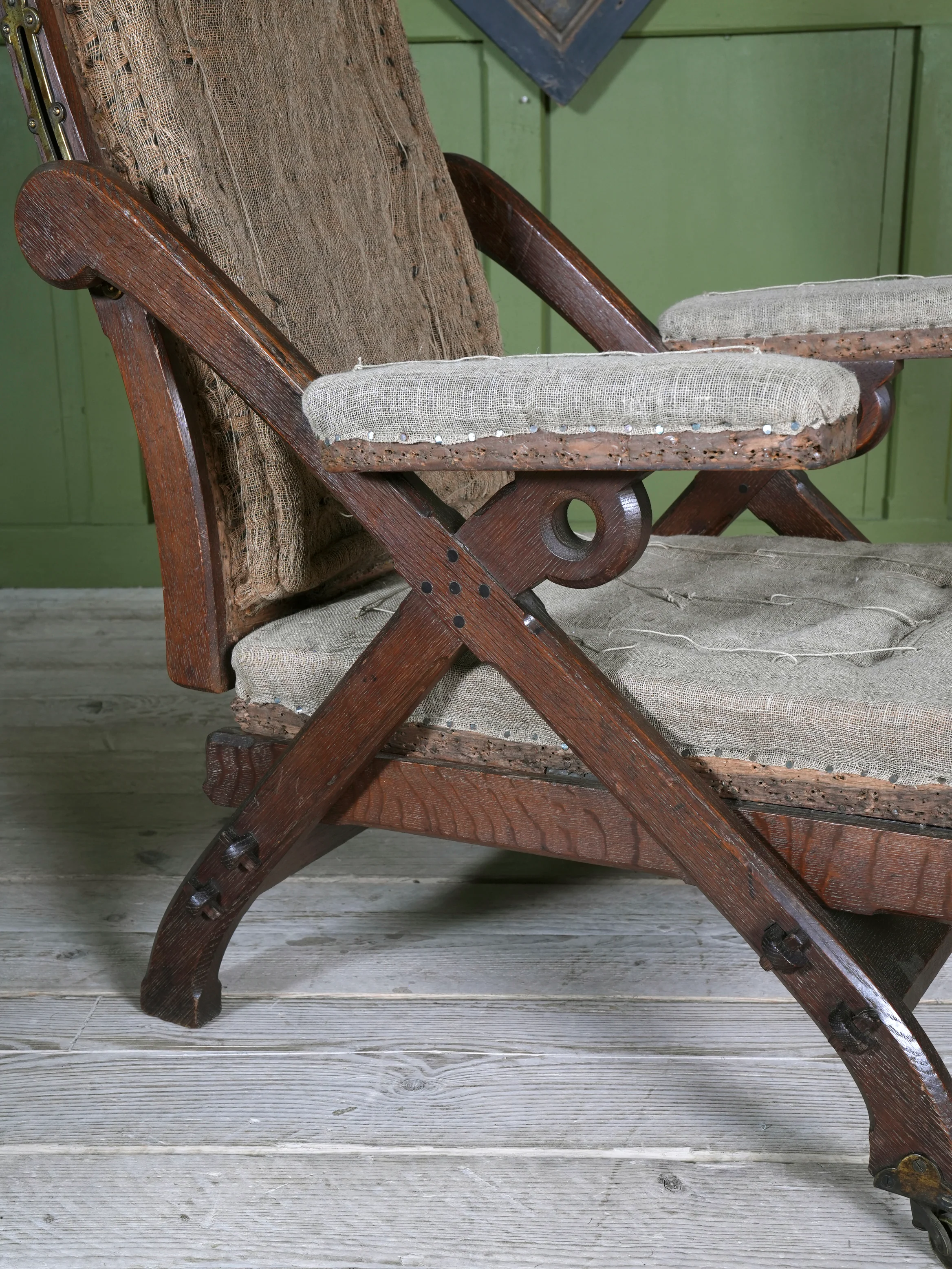 A “New Registered Reclining Chair” - Image 10