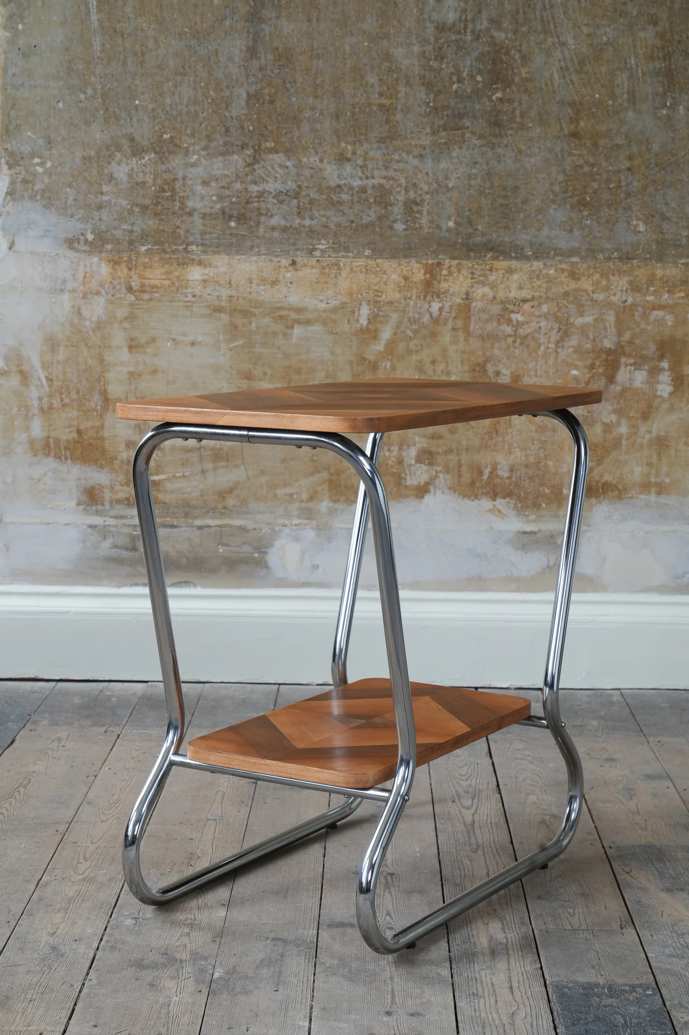 A Bauhaus Side Table - Image 10