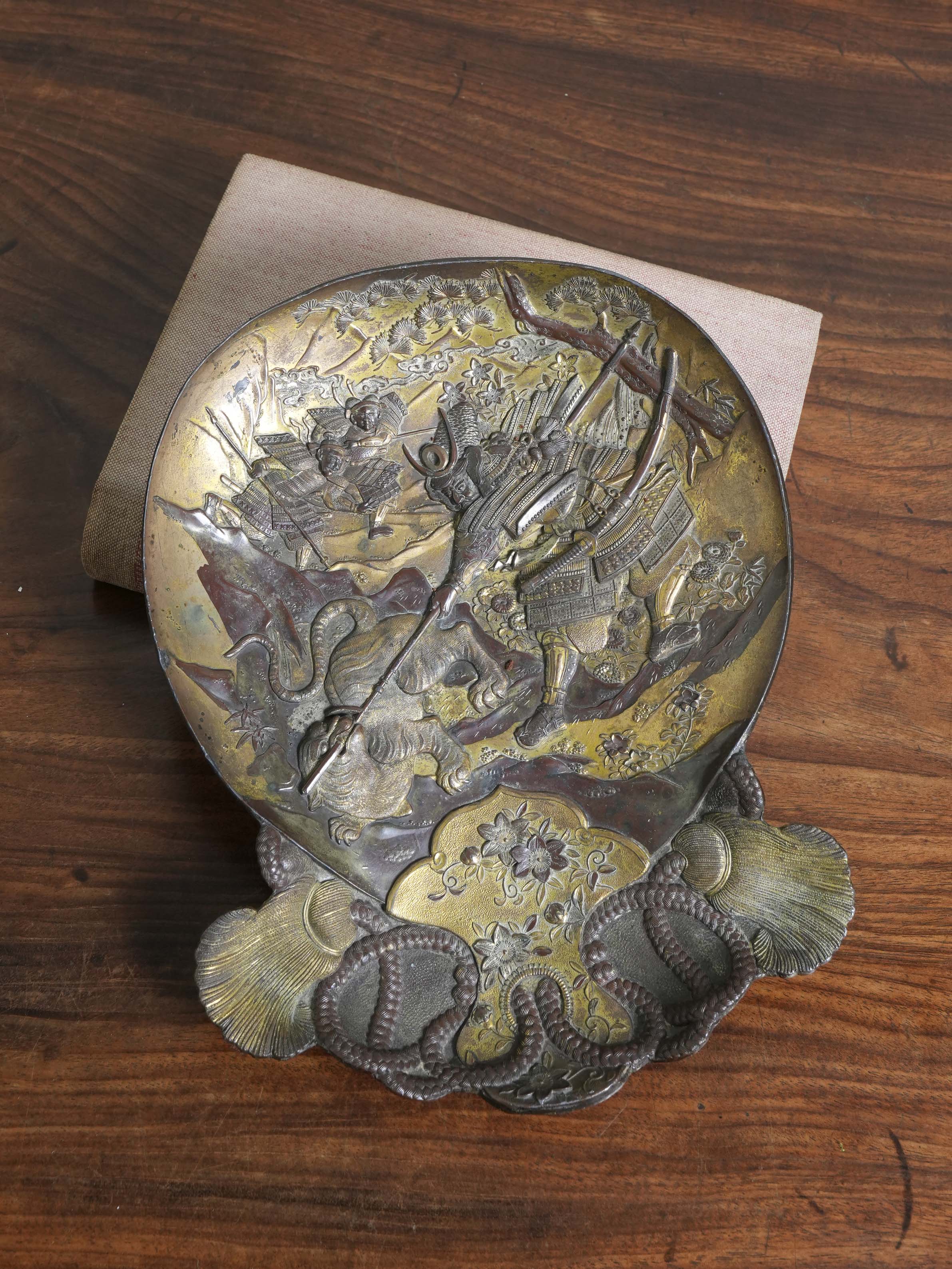 A Japanese Meiji Period Bronze Dish - Image 3