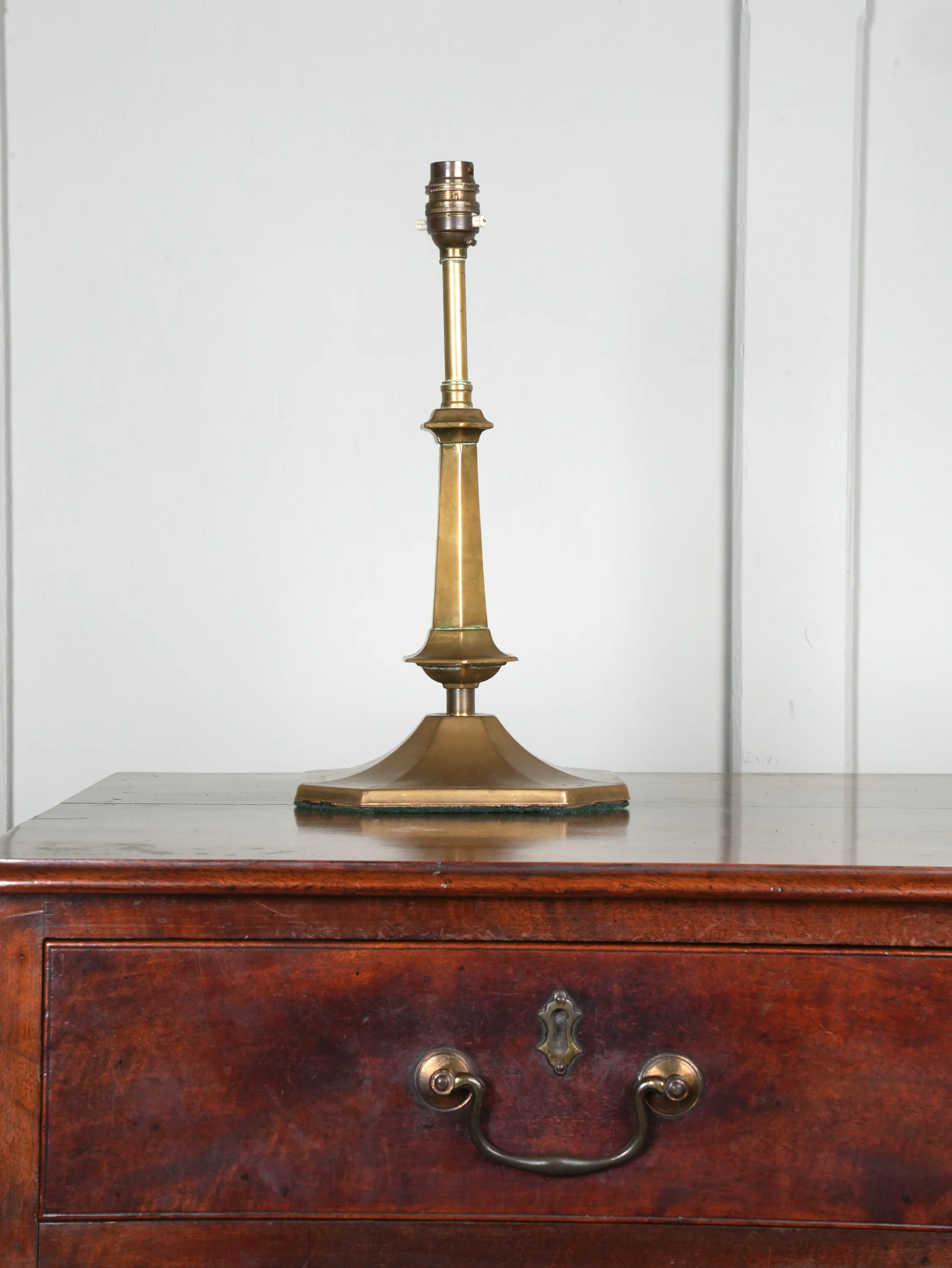 A Chamfered Brass Table Lamp - Image 4