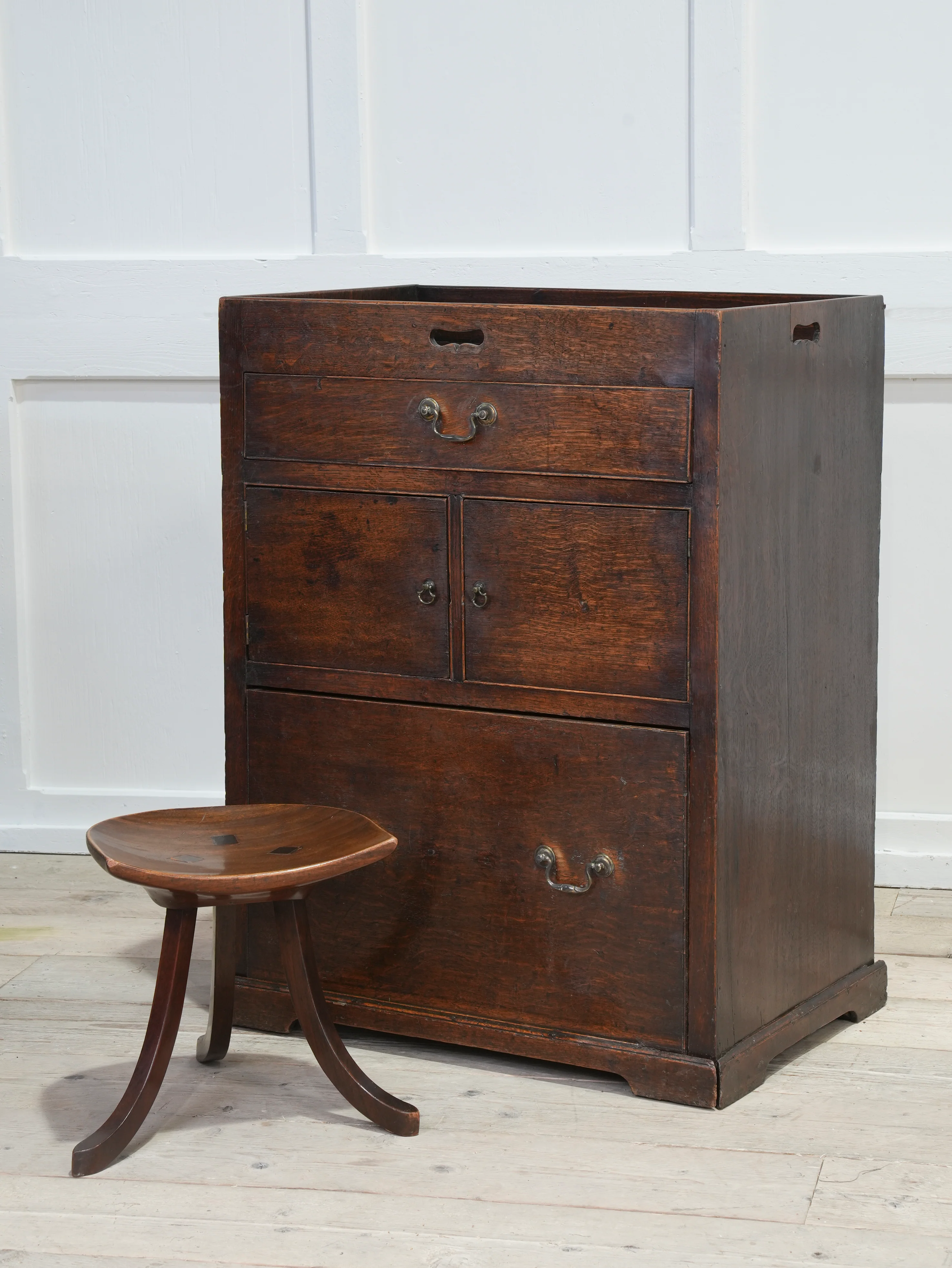A George III Bedside Commode Cabinet - Image 4