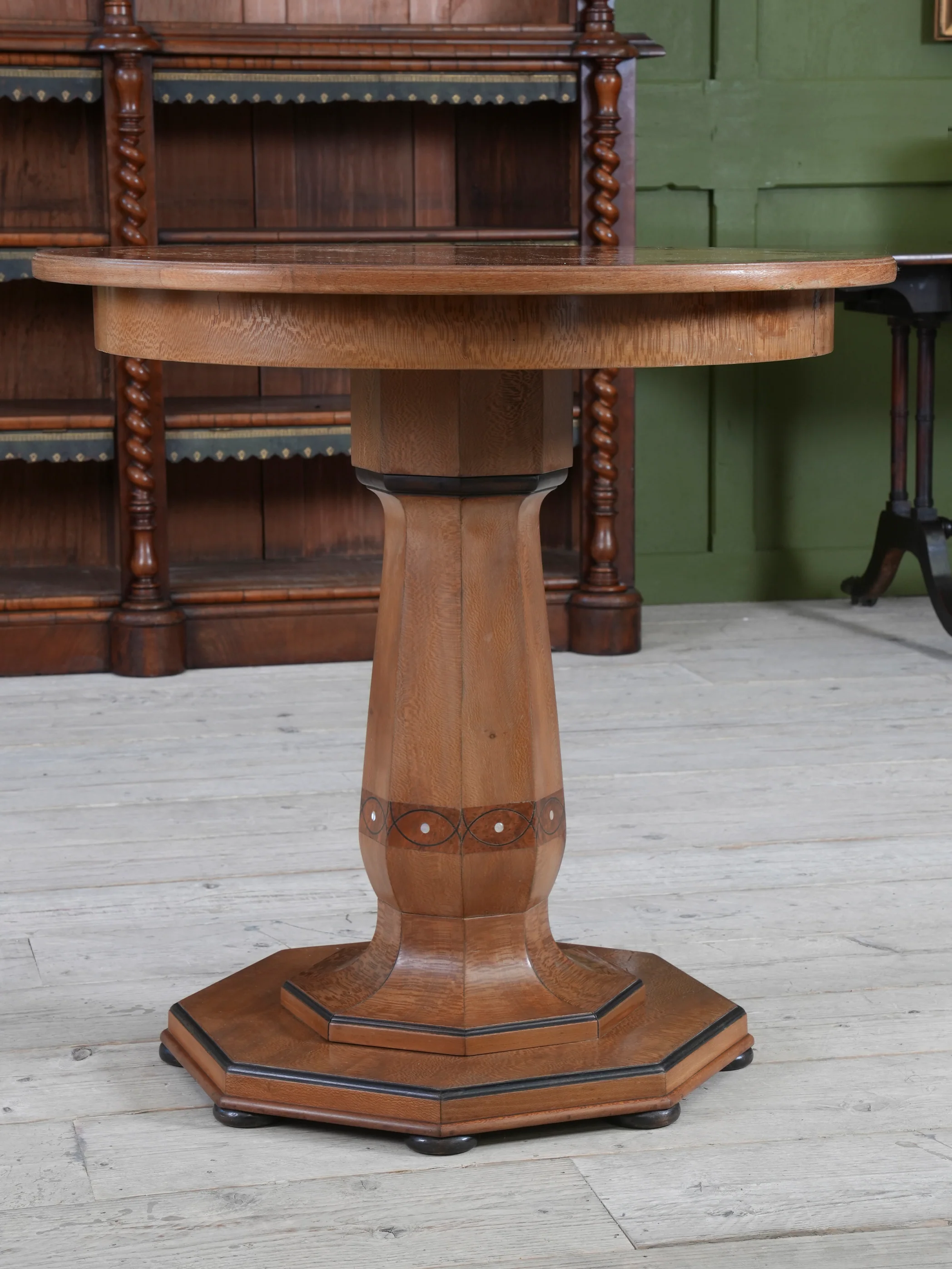 A Lace Wood & Oak Centre Table - Image 7