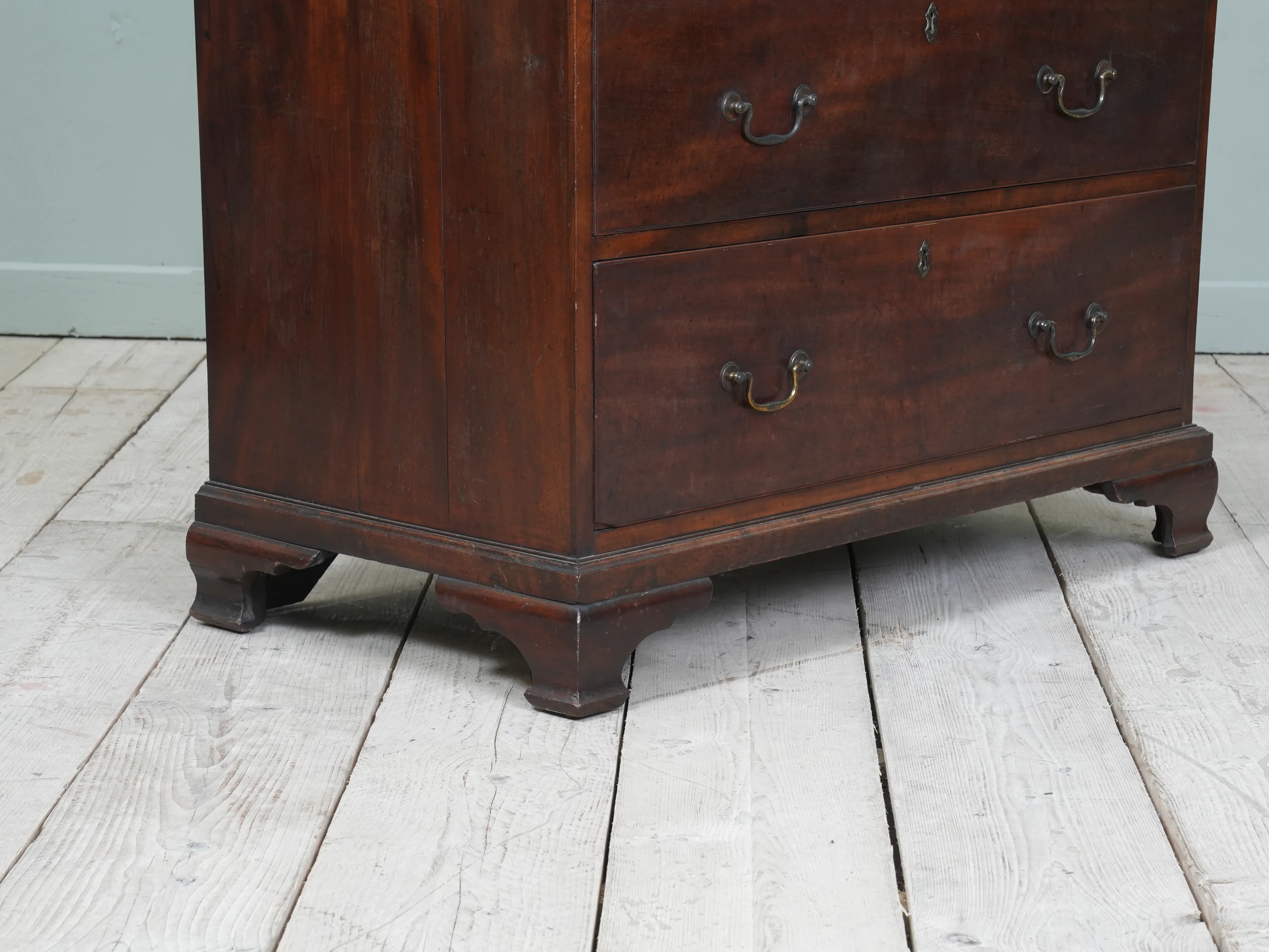 A Early 19th Century Mahogany Chest of Drawers - Image 21