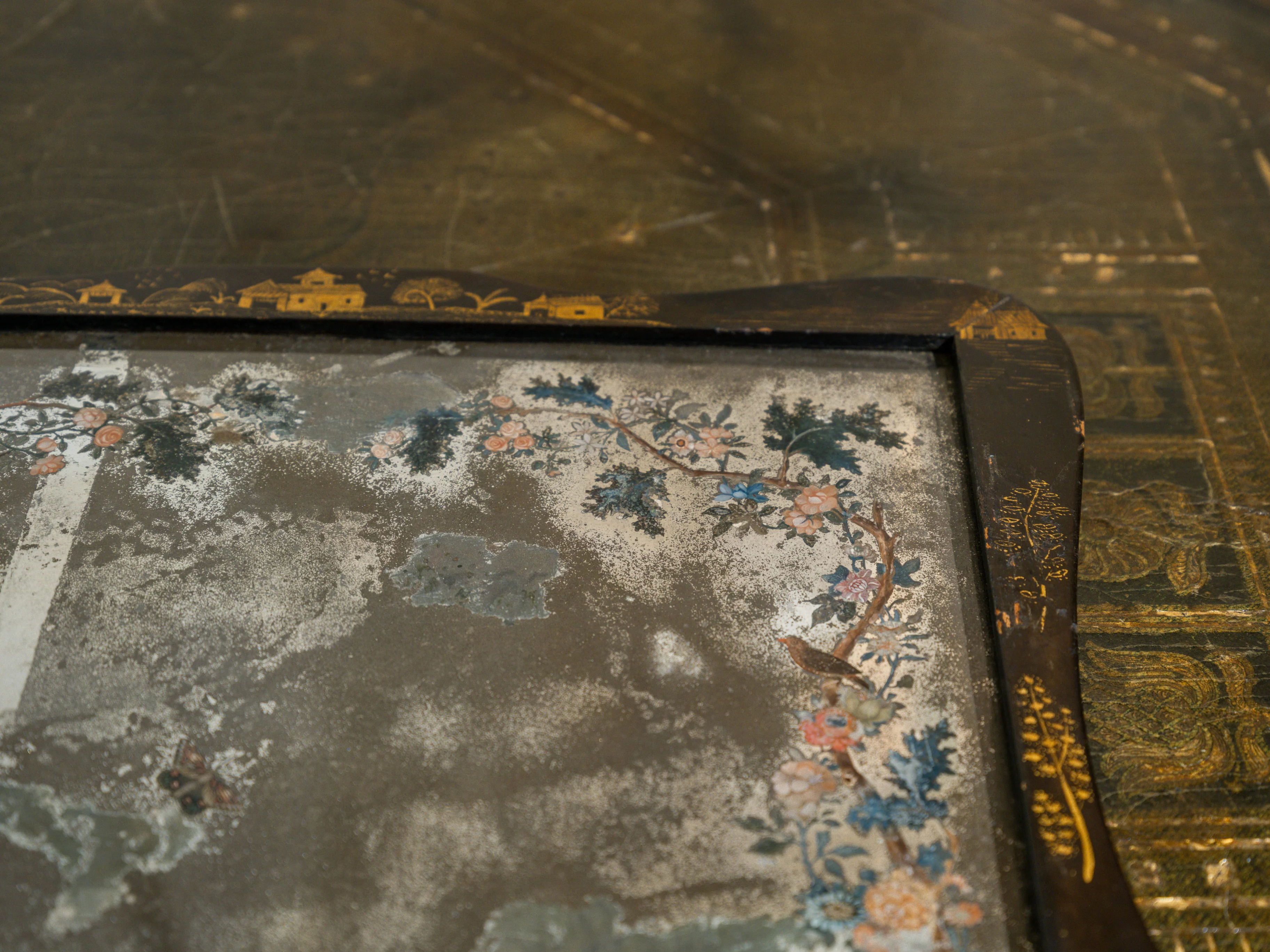 A Pair of 18th Century Chinese Reverse Glass Mirrors - Image 12