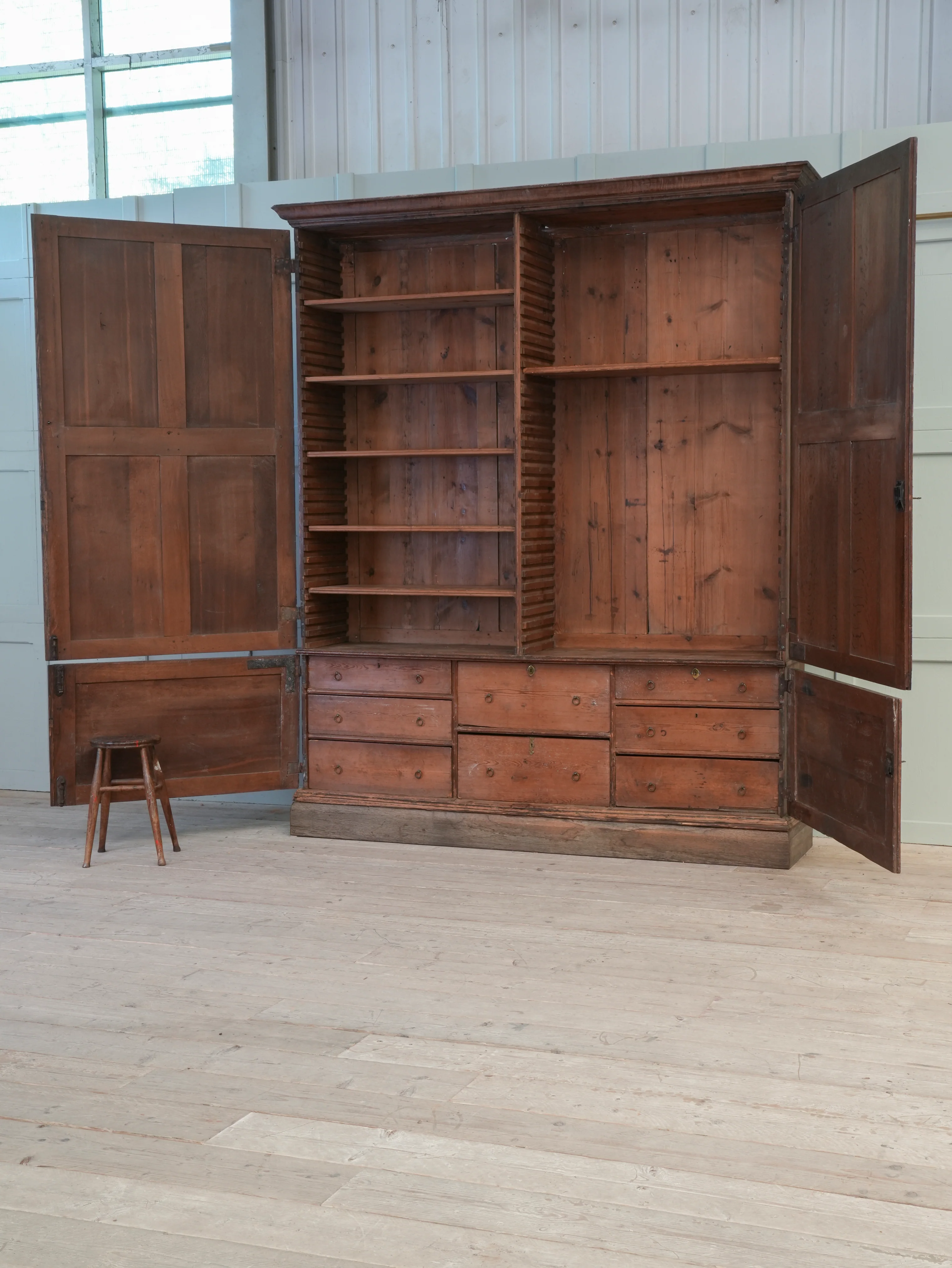 A George II Oak Housekeepers Cupboard - Image 7