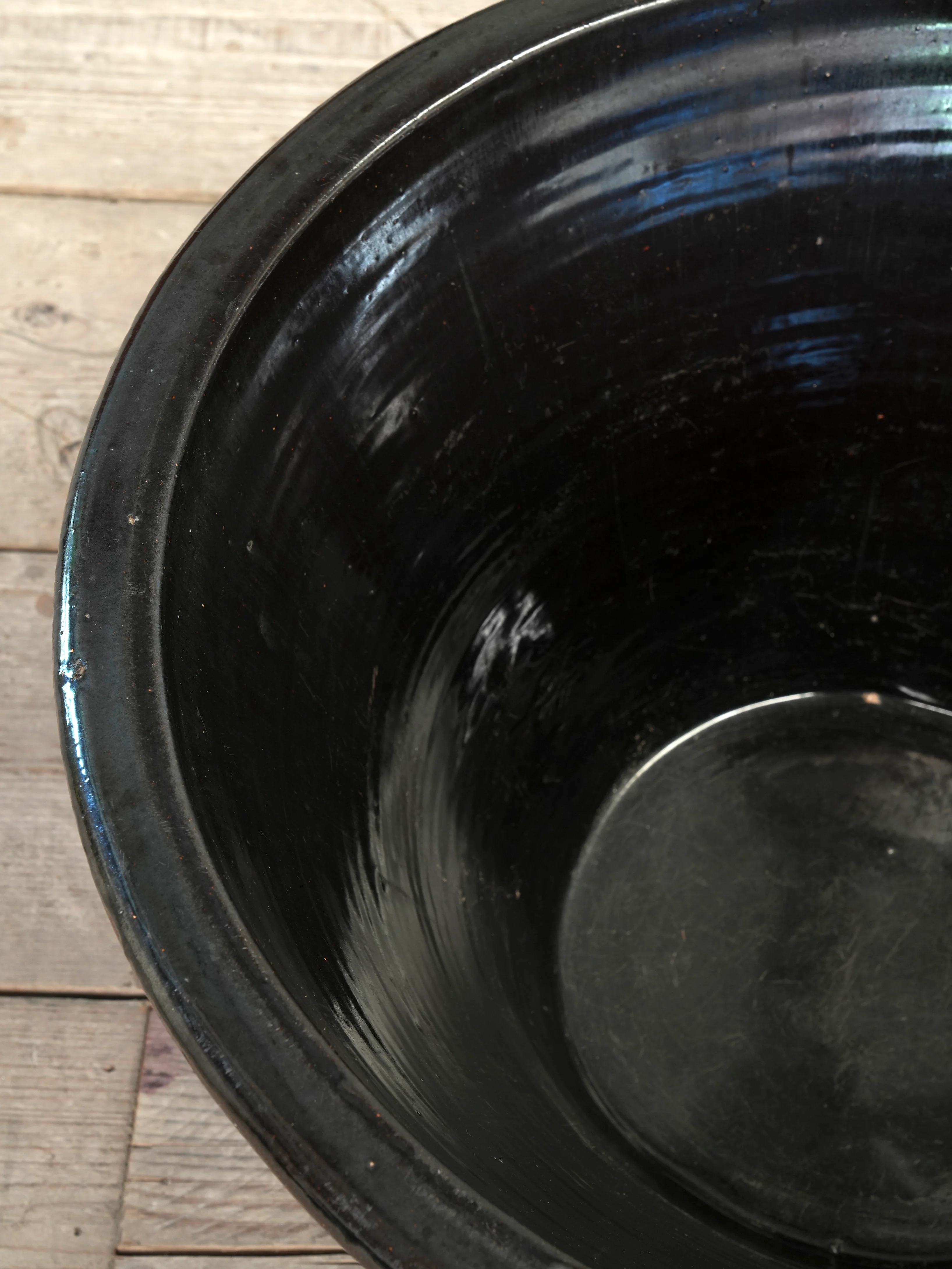 A Large Glazed 19th Century Dairy Bowl - Image 10