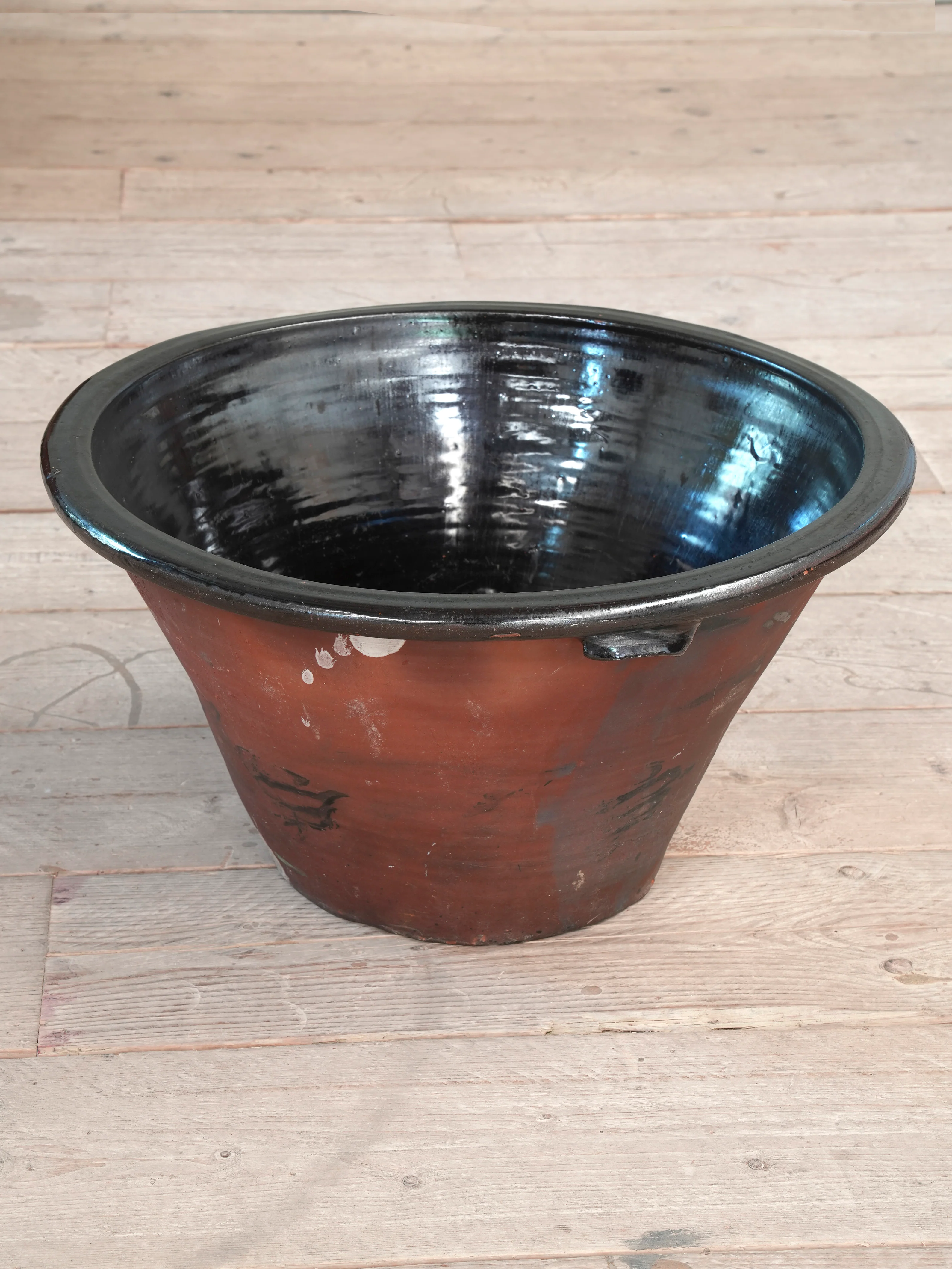 A Large Glazed 19th Century Dairy Bowl - Image 3