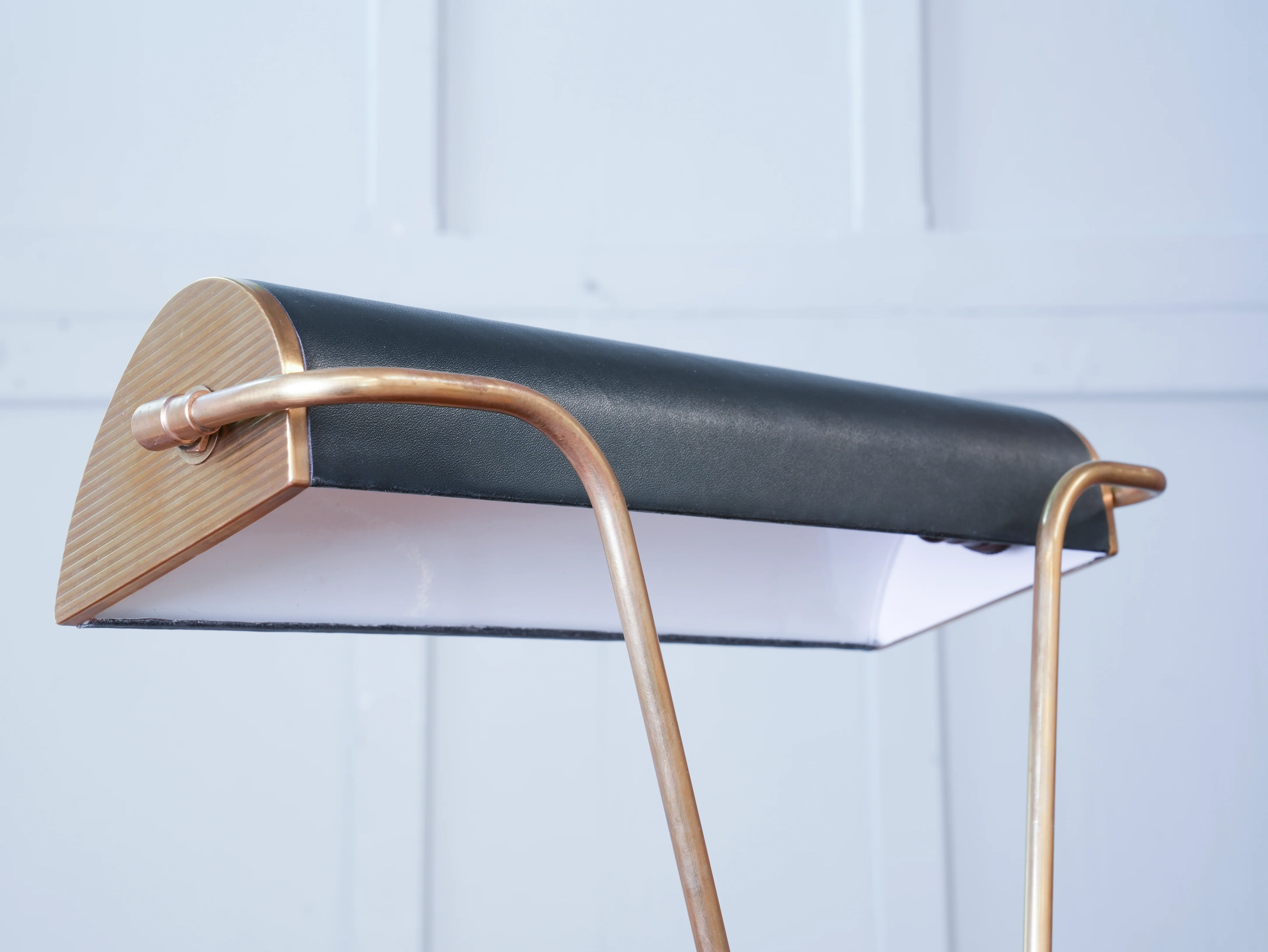 An Eileen Gray Desk Lamp - Image 11