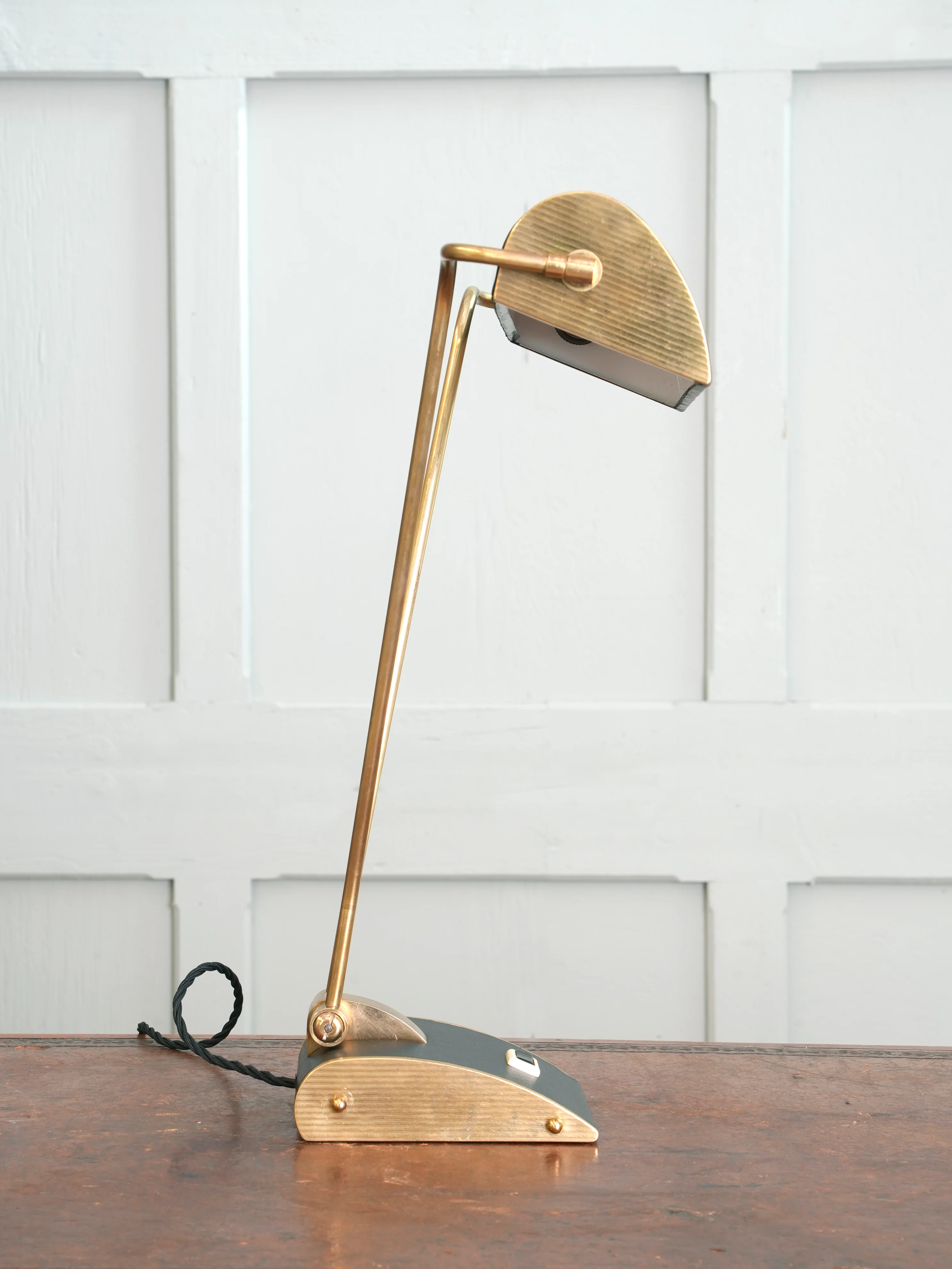 An Eileen Gray Desk Lamp - Image 13