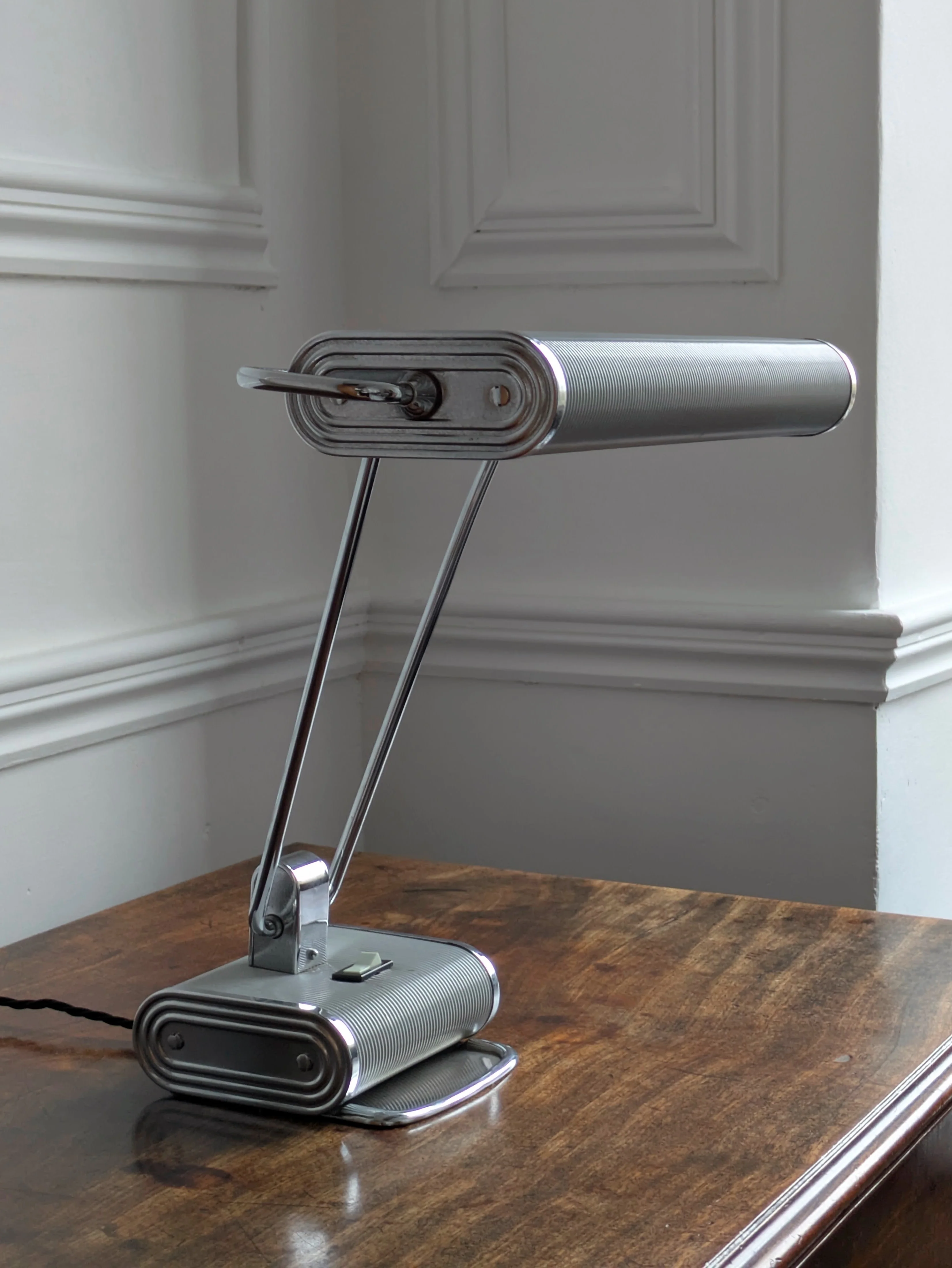 A No 71 Desk Lamp, Eileen Gray for Jumo - Image 13
