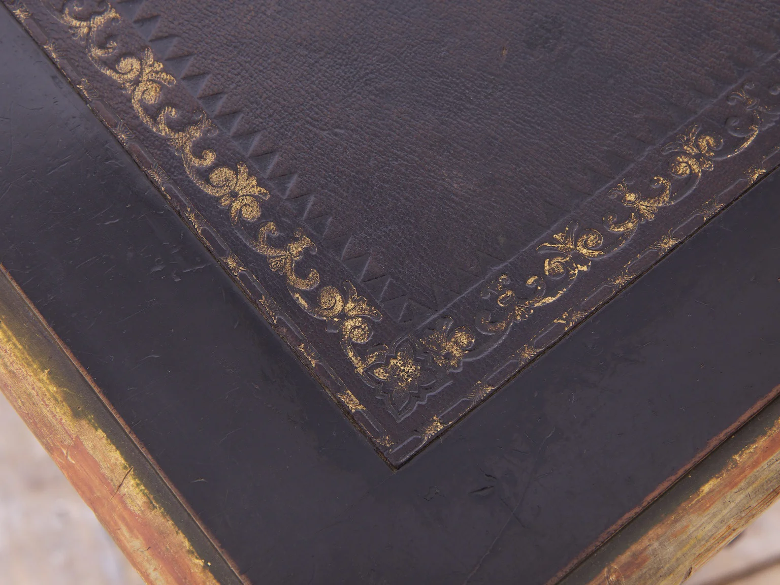Ebonised & Gilt Desk - Image 11