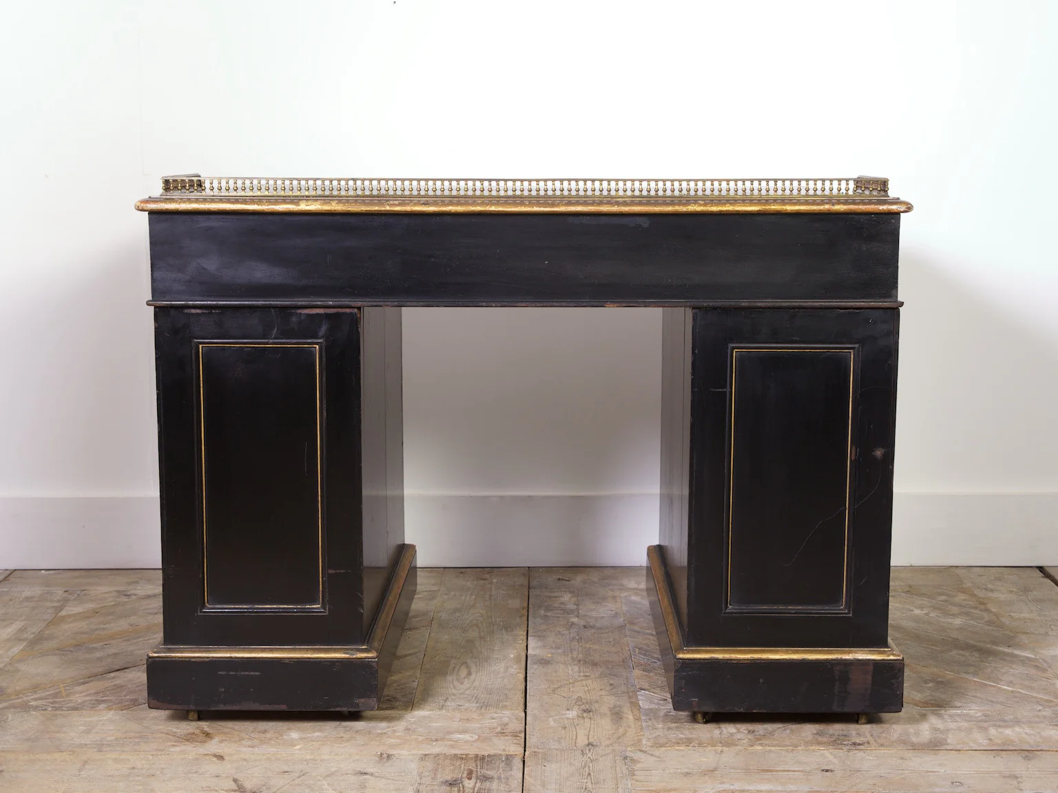 Ebonised & Gilt Desk - Image 12