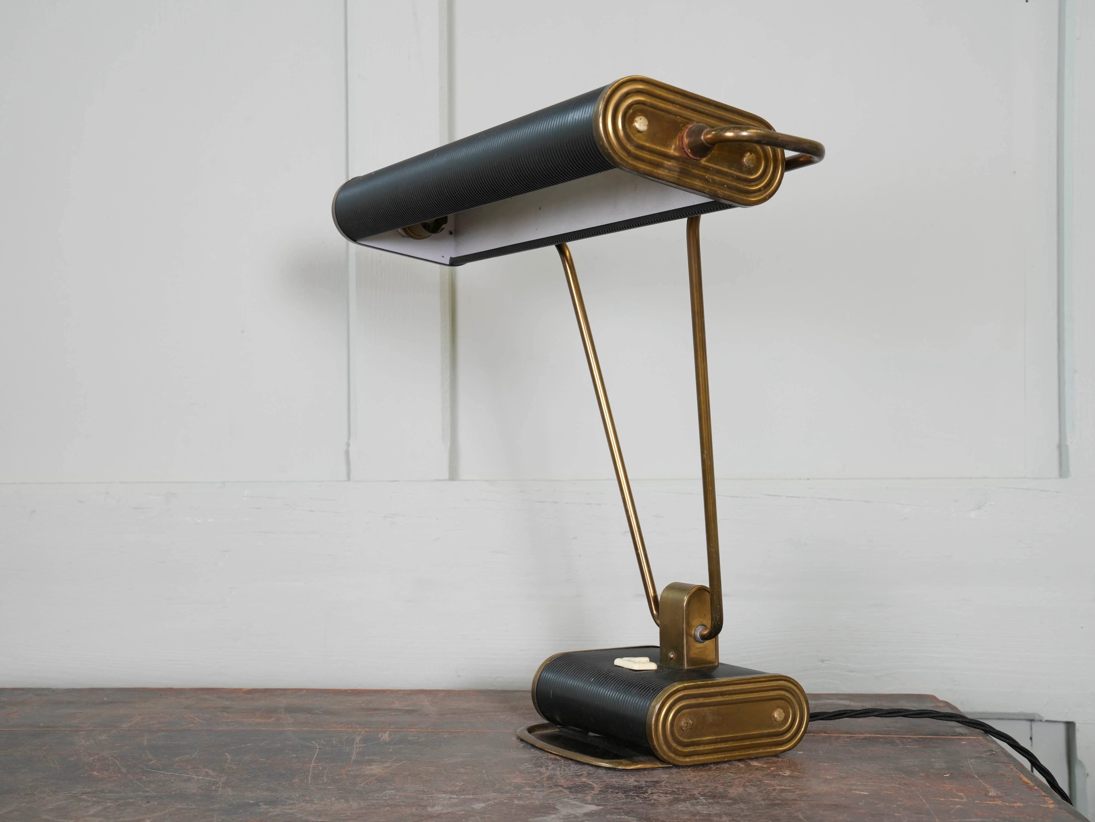 An Eileen Grey No 71 Desk Lamp - Image 4