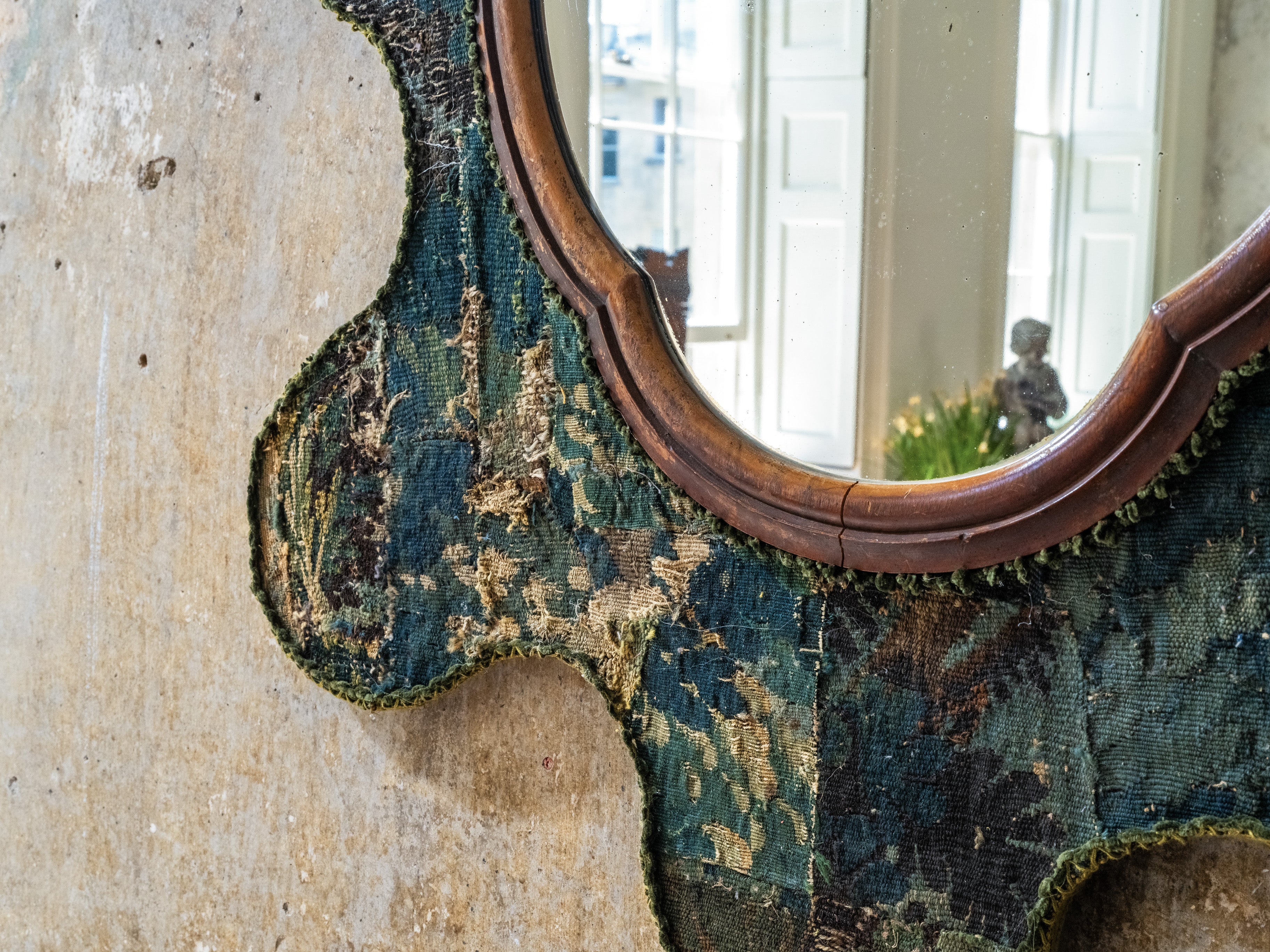 A Large Verdue Tapestrey Mirror - Image 4