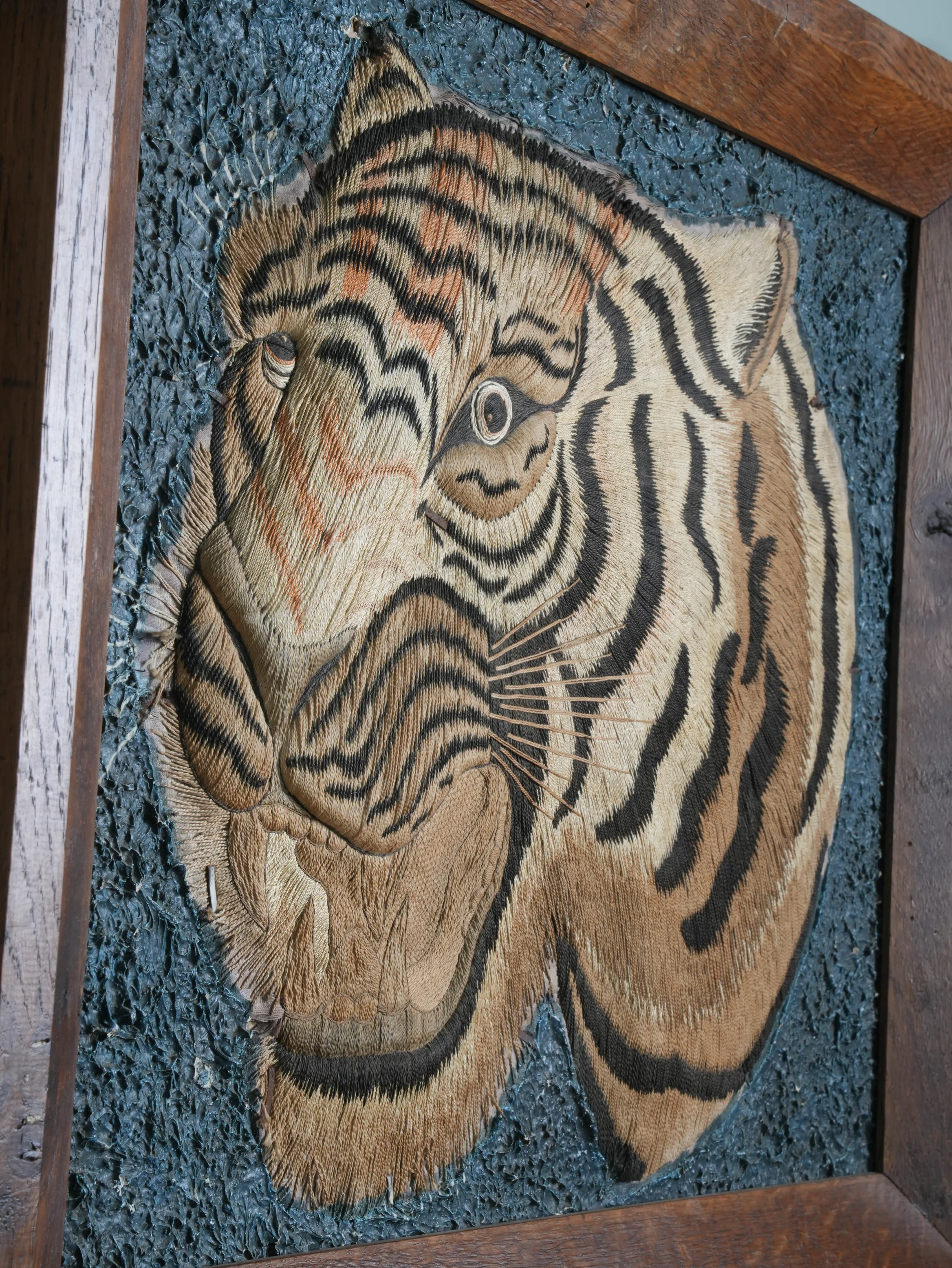A Pair of Framed Silk Embroideries of Tigers Heads - Image 20