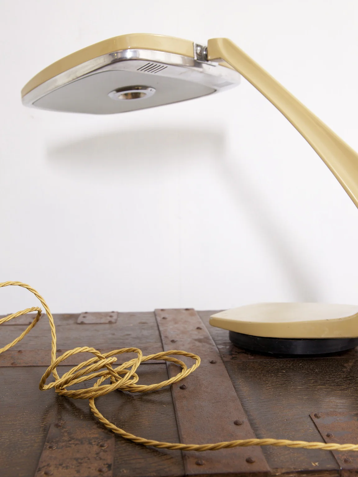 Fase Desk Lamp - Image 7