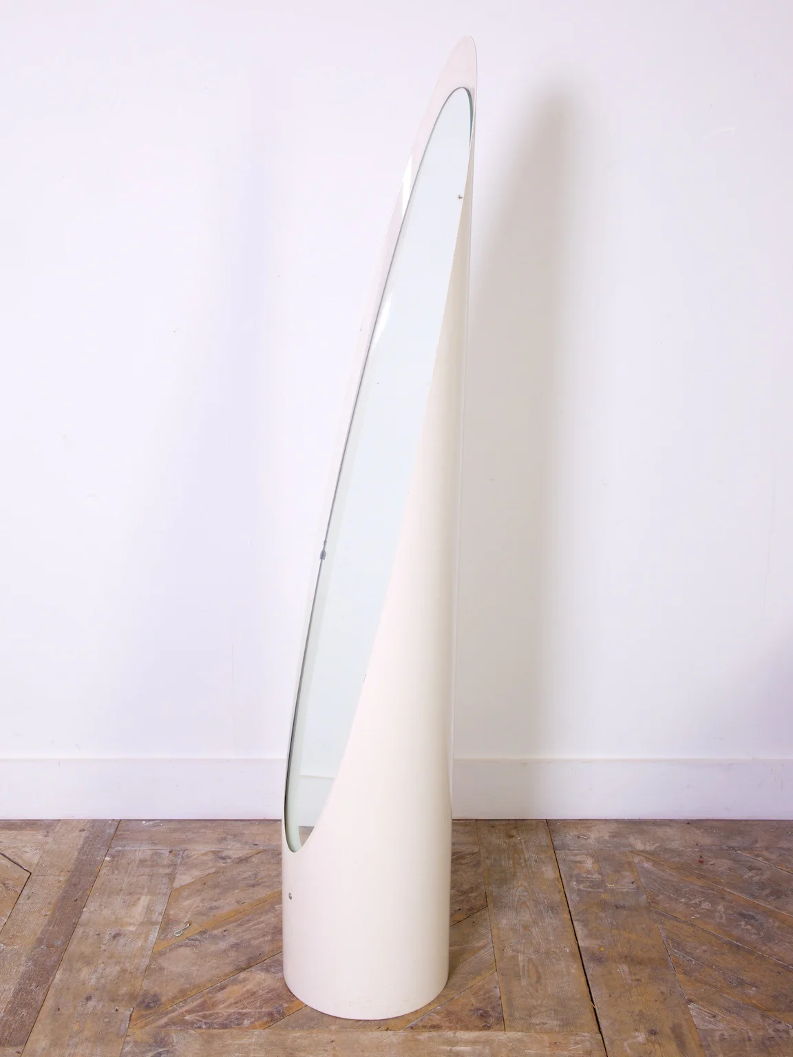 Free Standing Mirror - Image 2