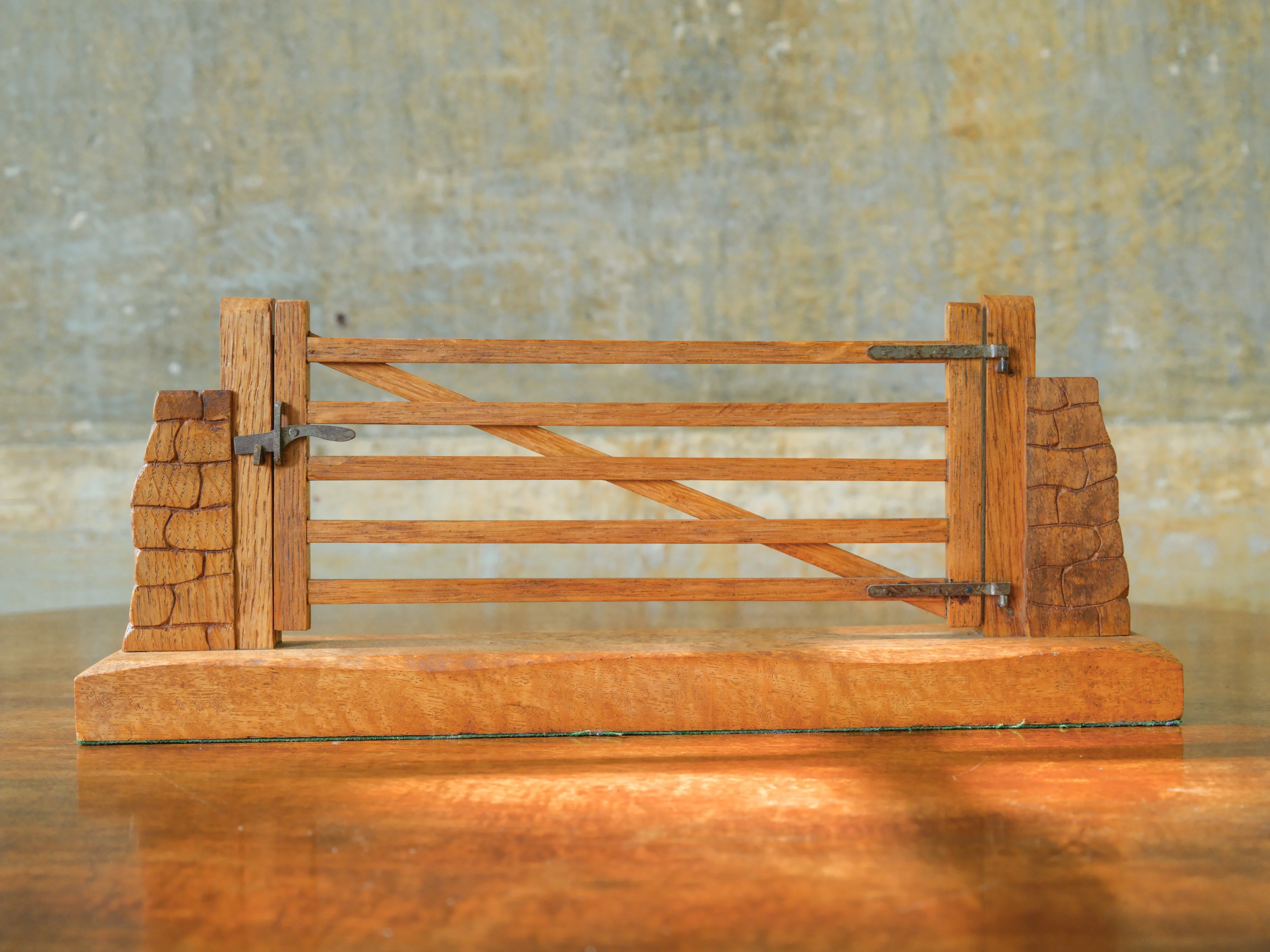 A Five Bar Gate Model - Image 8
