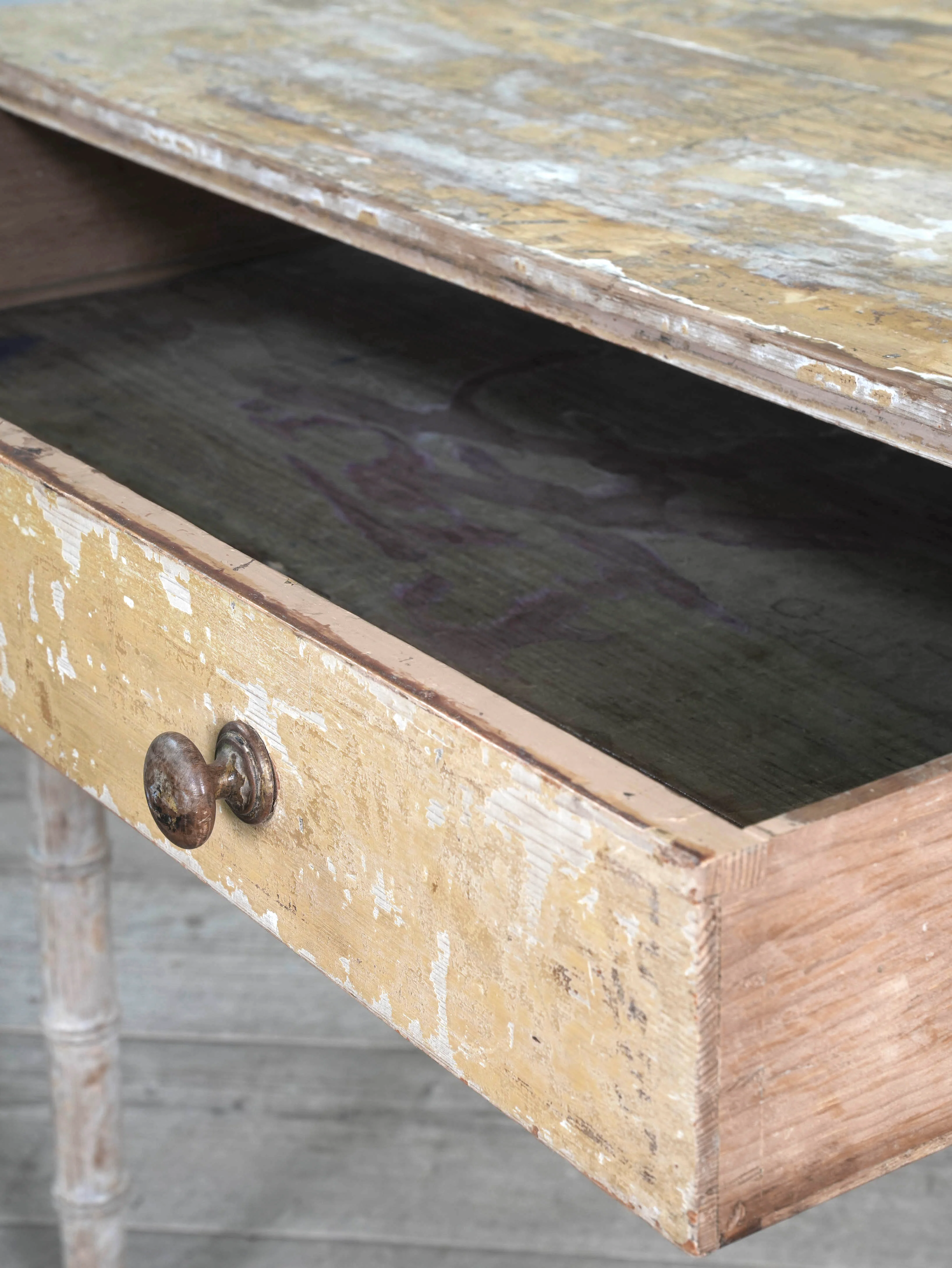A Regency Painted Writing Table - Image 5