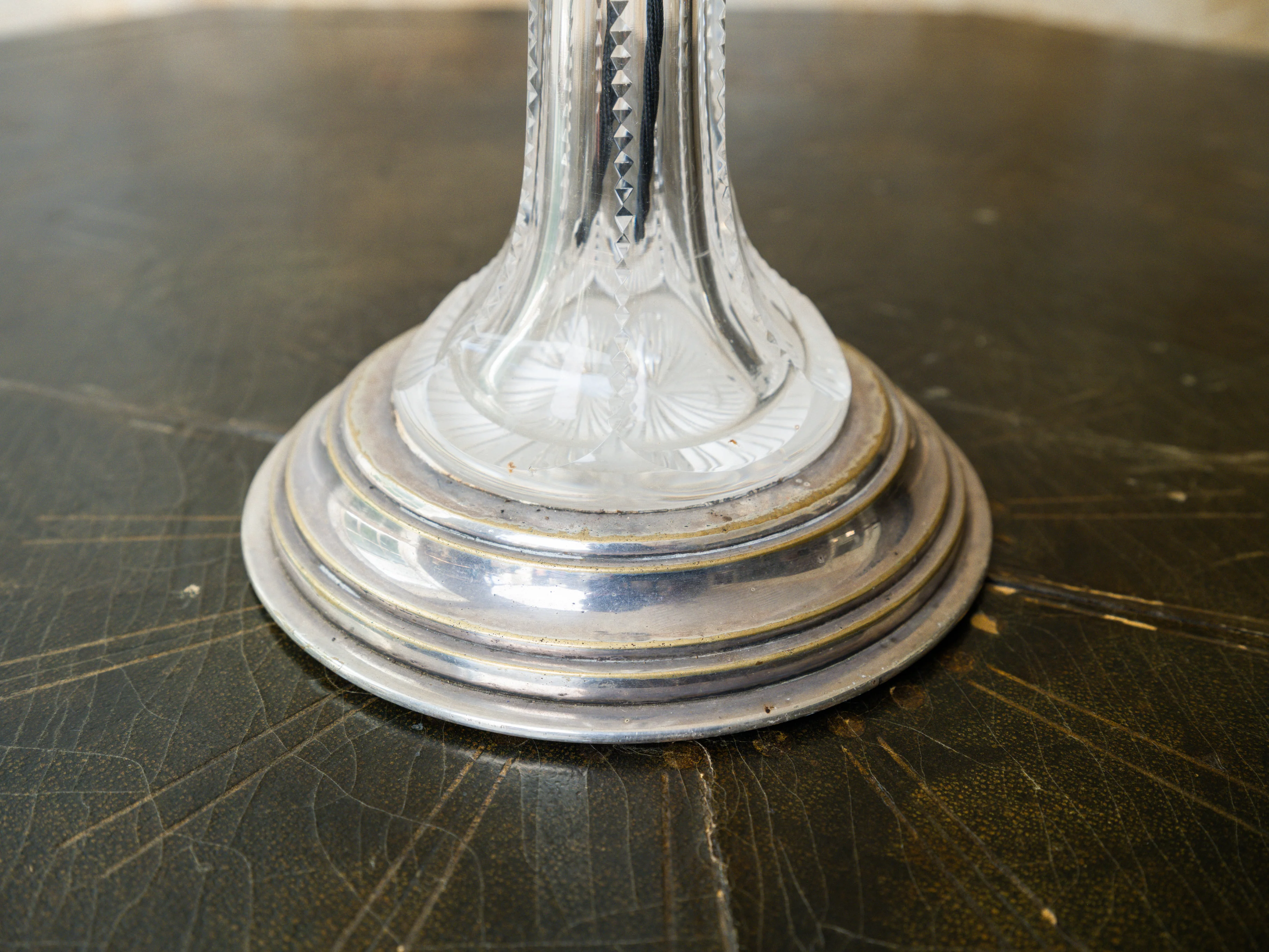 A Silver Plated Cut Glass Table Lamp - Image 5