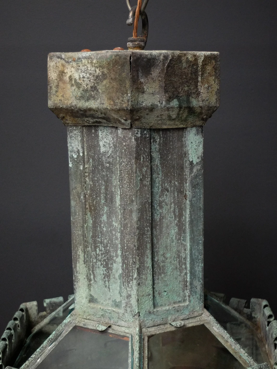 English Hall Lantern - Image 4