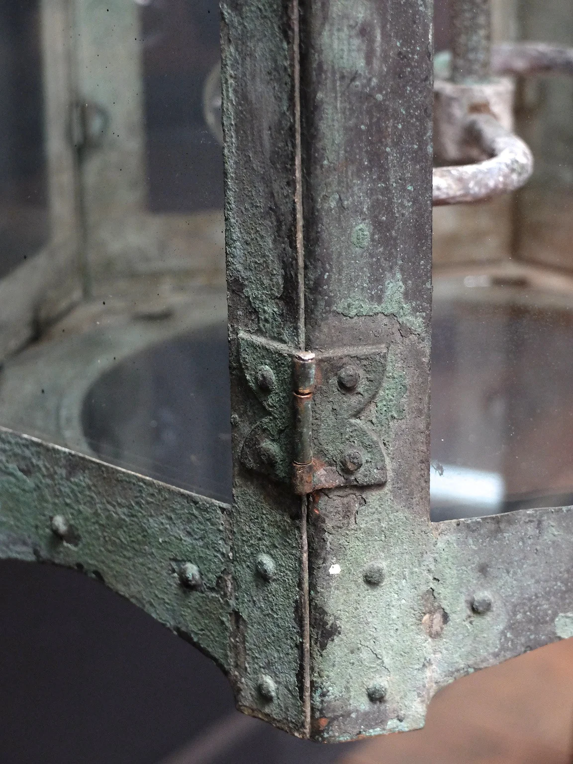 English Hall Lantern - Image 6