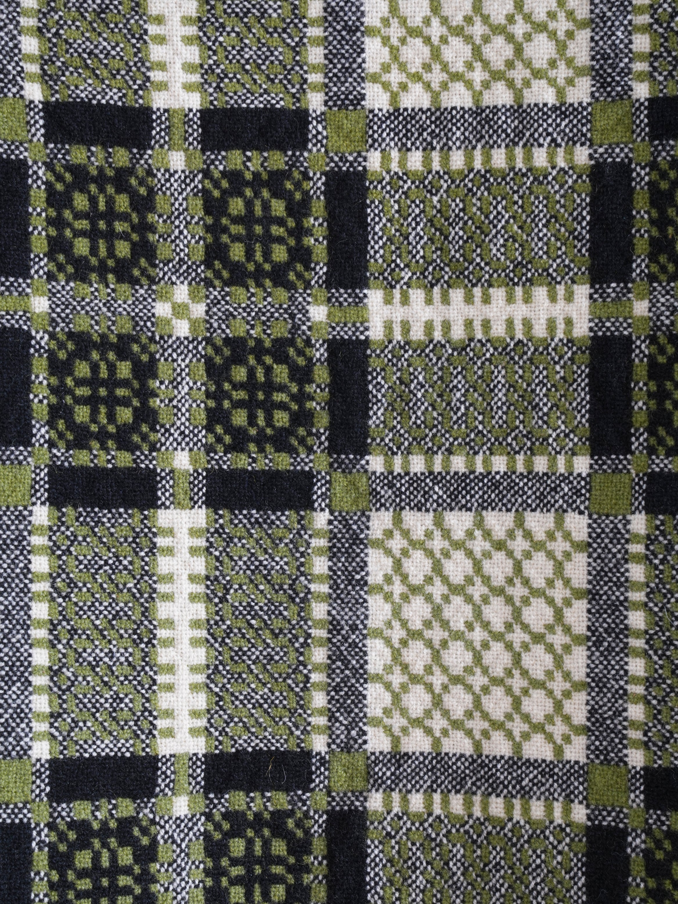A Welsh Tapestry Blanket - Image 5