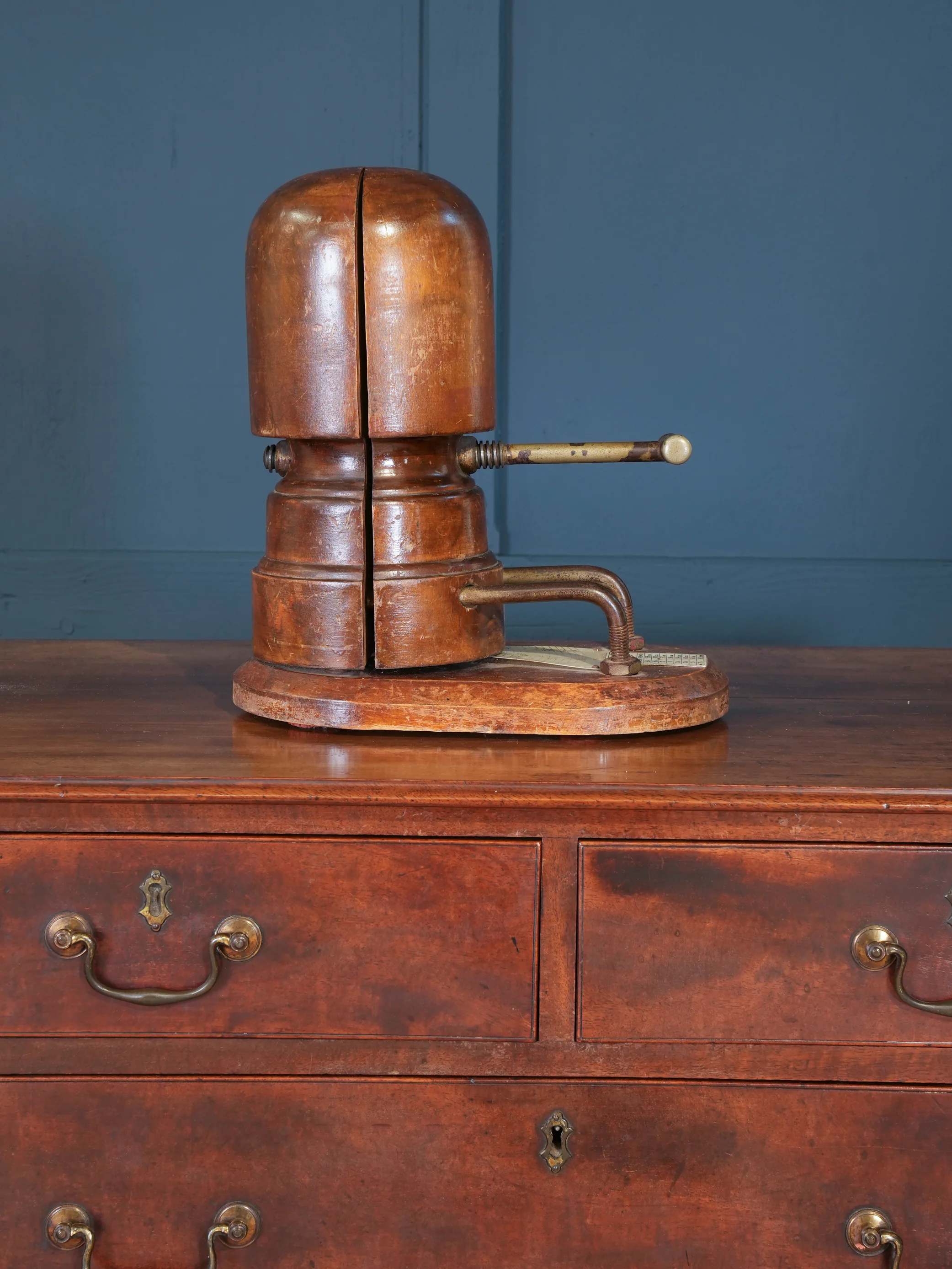 Hat Stretcher - Image 2
