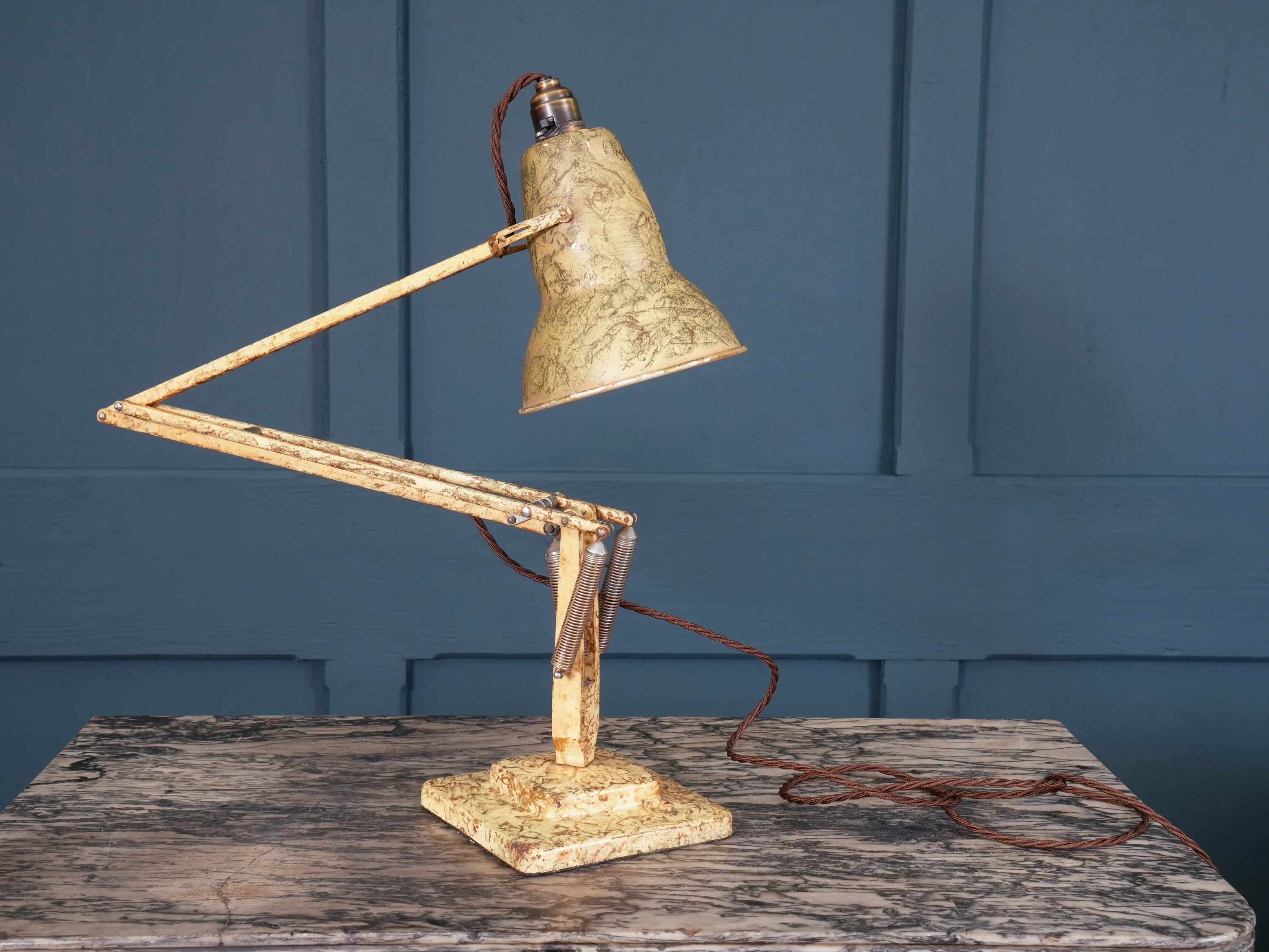 A Herbert Terry Anglepoise Desk Lamp - Image 3