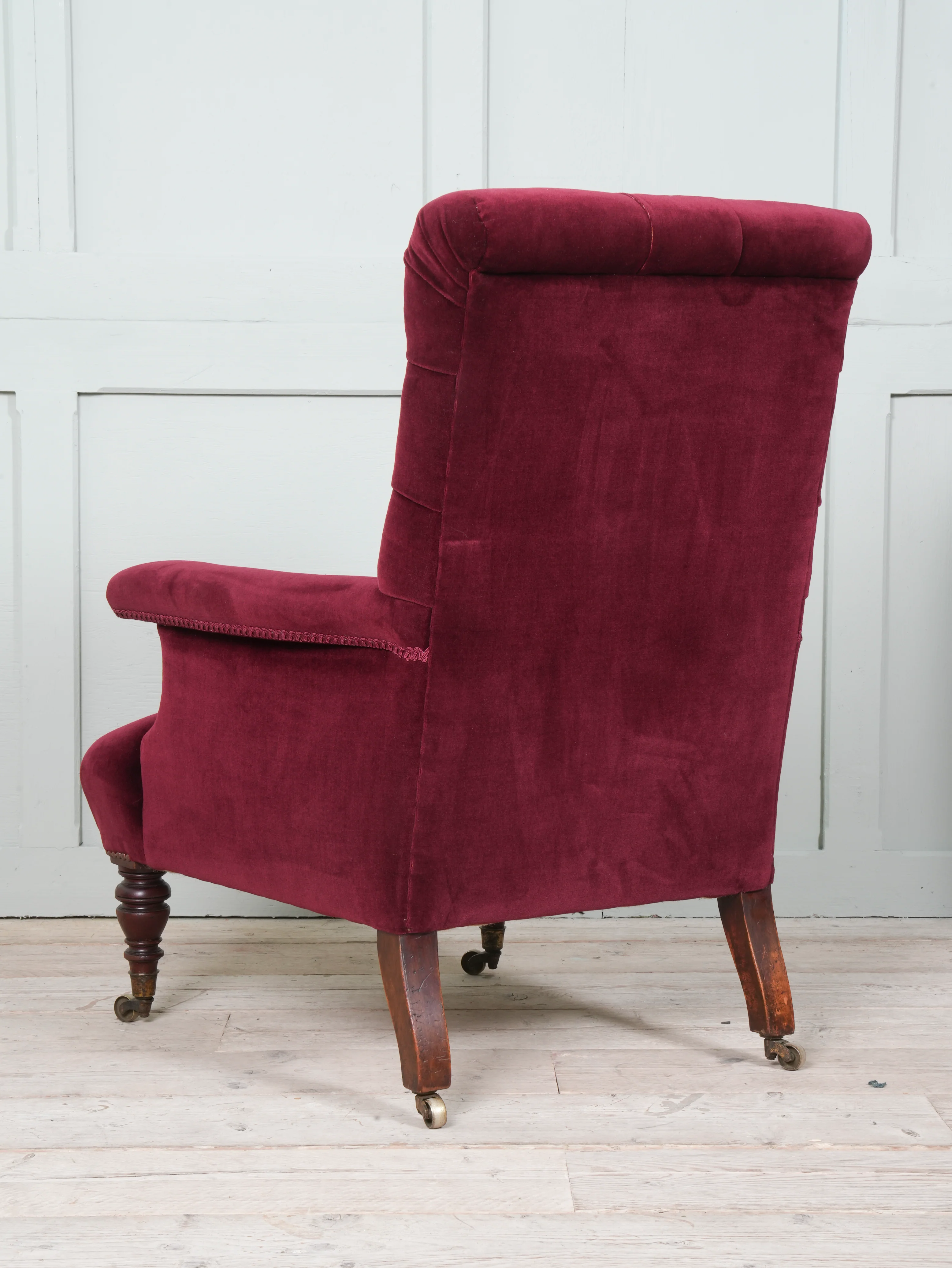 A Howard & Sons Buttoned Back Armchair - Image 11