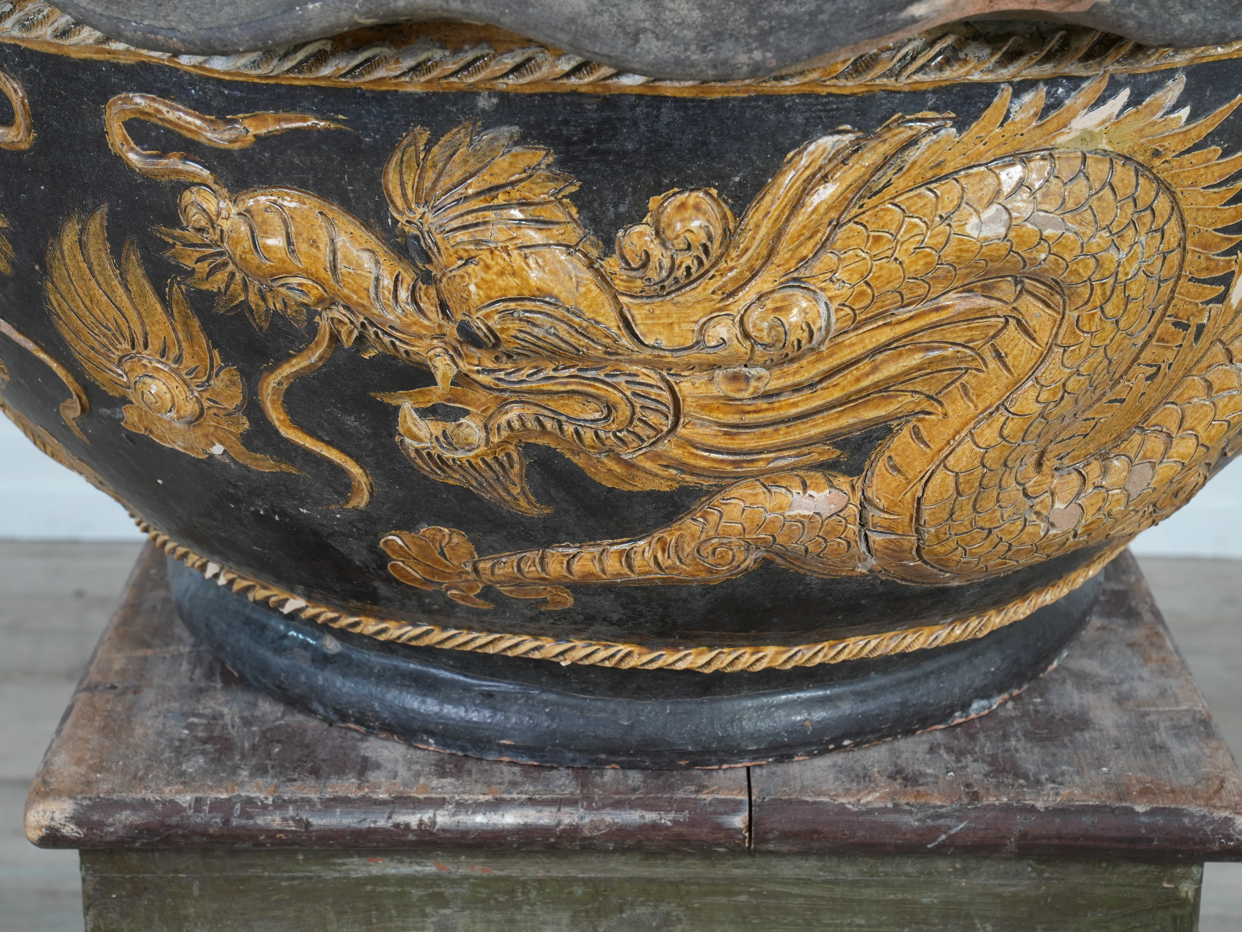 A Large Glazed Terracotta Dragon Bowl - Image 4
