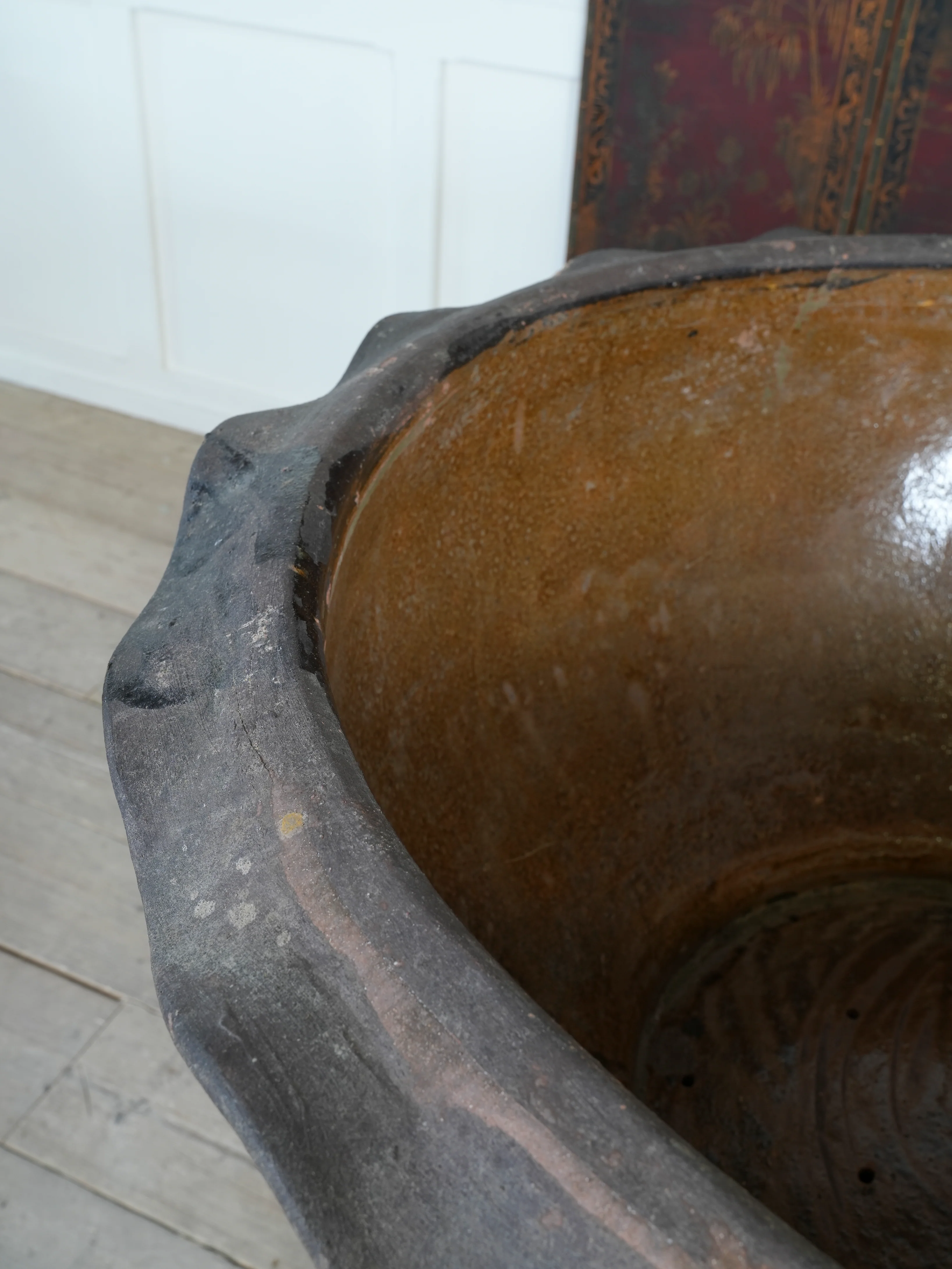 A Large Glazed Terracotta Dragon Bowl - Image 9