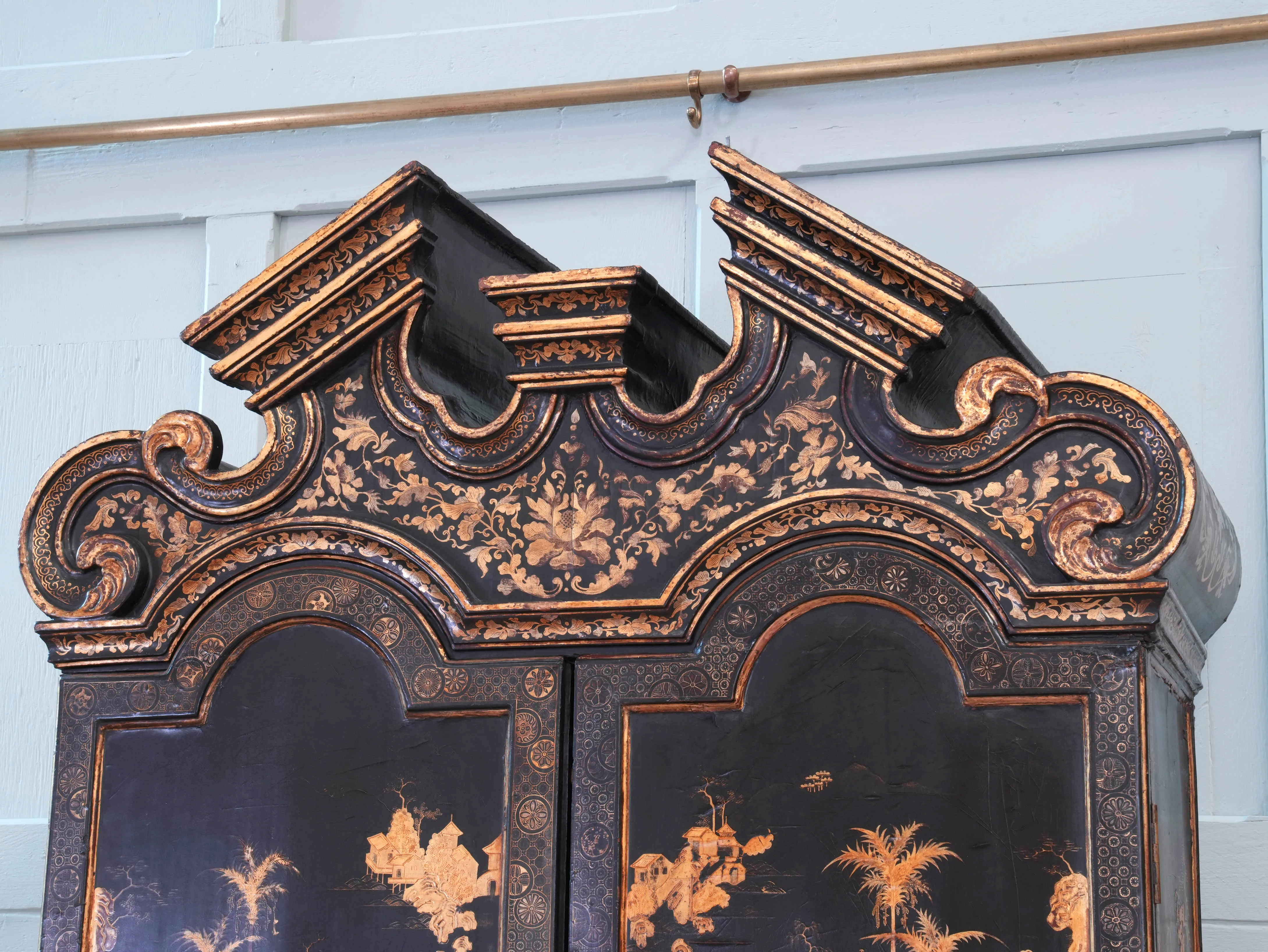An 18th Century Chinese Export Bureau Cabinet - Image 19