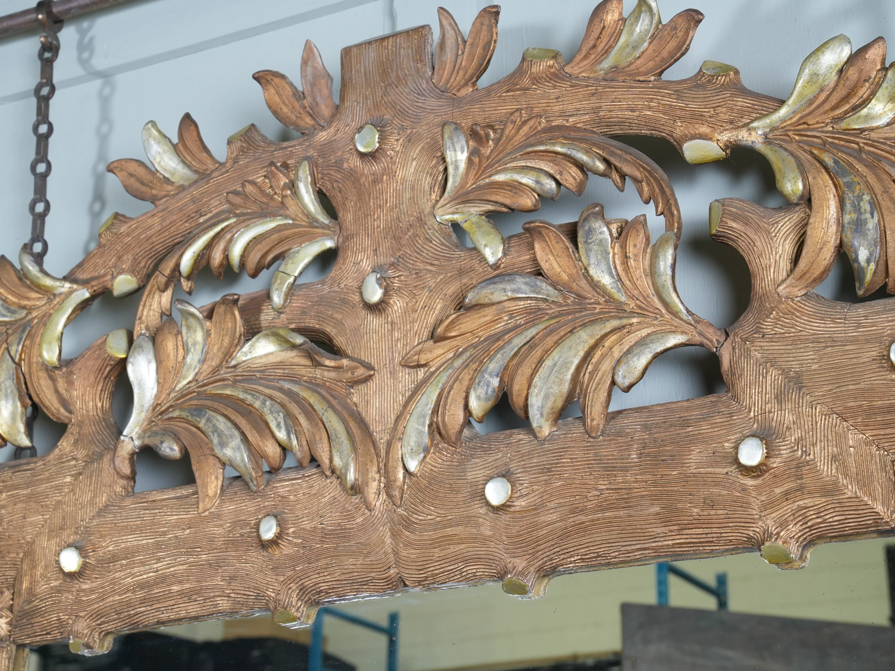 A 19th Century Baltic Faux Timber Gilt Mirror - Image 12