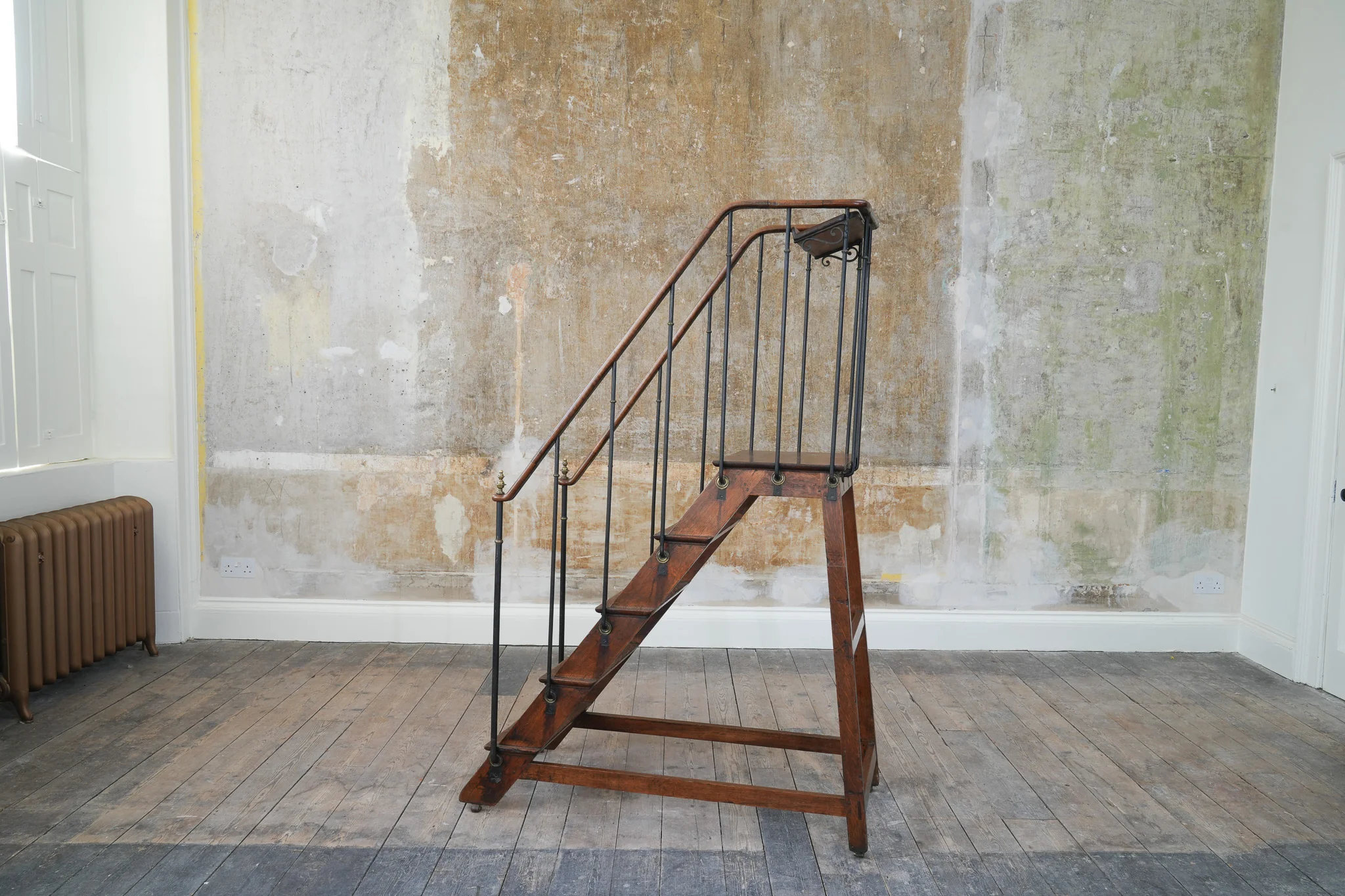 Regency Library Steps - Image 10